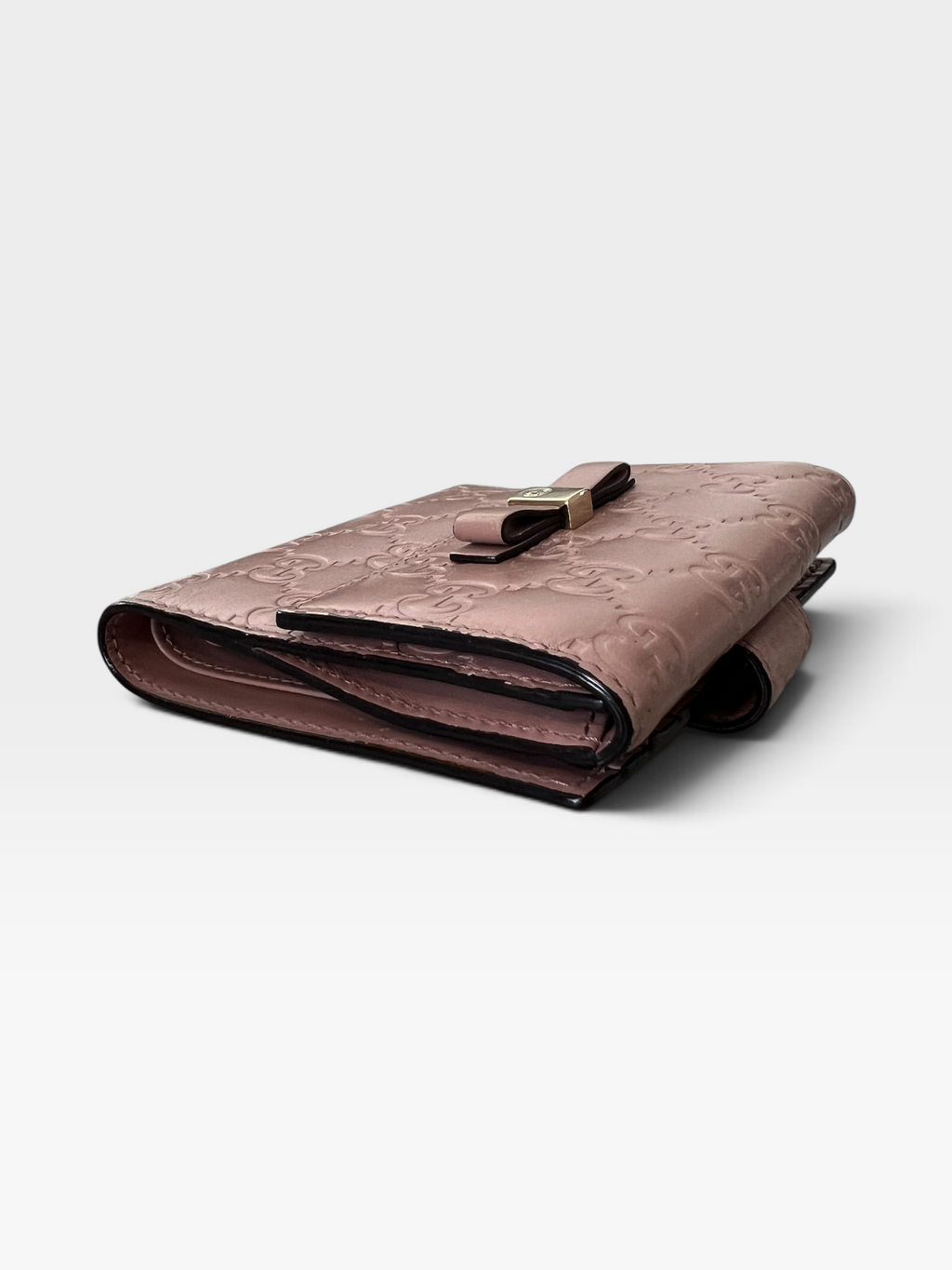 Gucci Guccissima Bow French Wallet – Dusty Pink