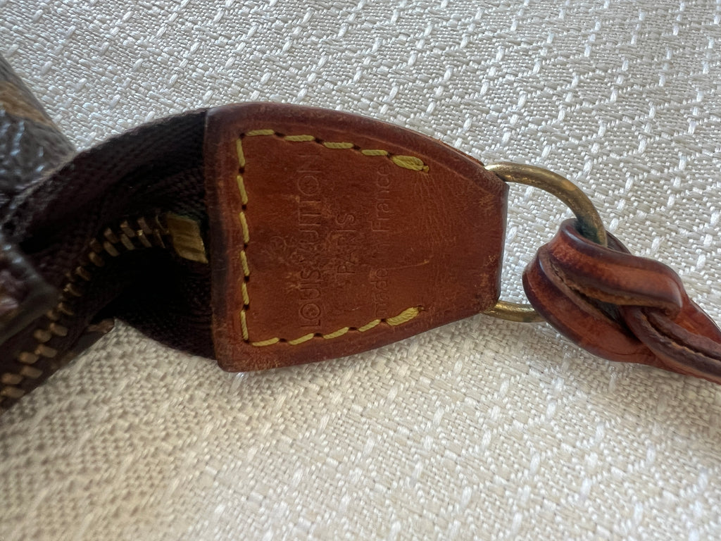 Louis Vuitton Monogram Pouchette