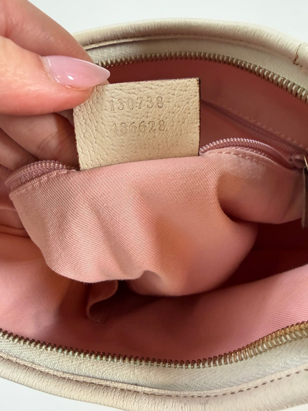 Gucci GG Canvas Abbey D-Ring Hobo