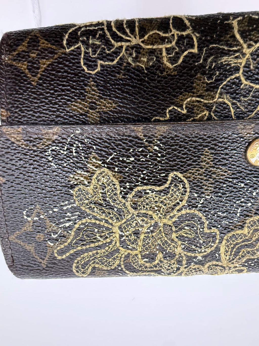Louis Vuitton Limited Edition Monogram Dentelle Sarah Wallet