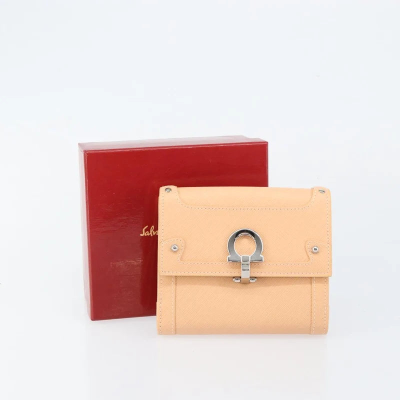 Salvatore Ferragamo Gancini Bifold Wallet Leather Pink Auth 145554