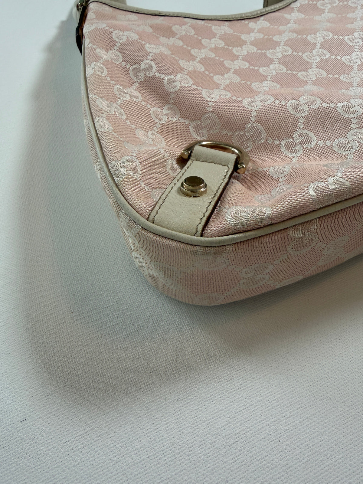 Gucci GG Canvas Abbey D-Ring Hobo