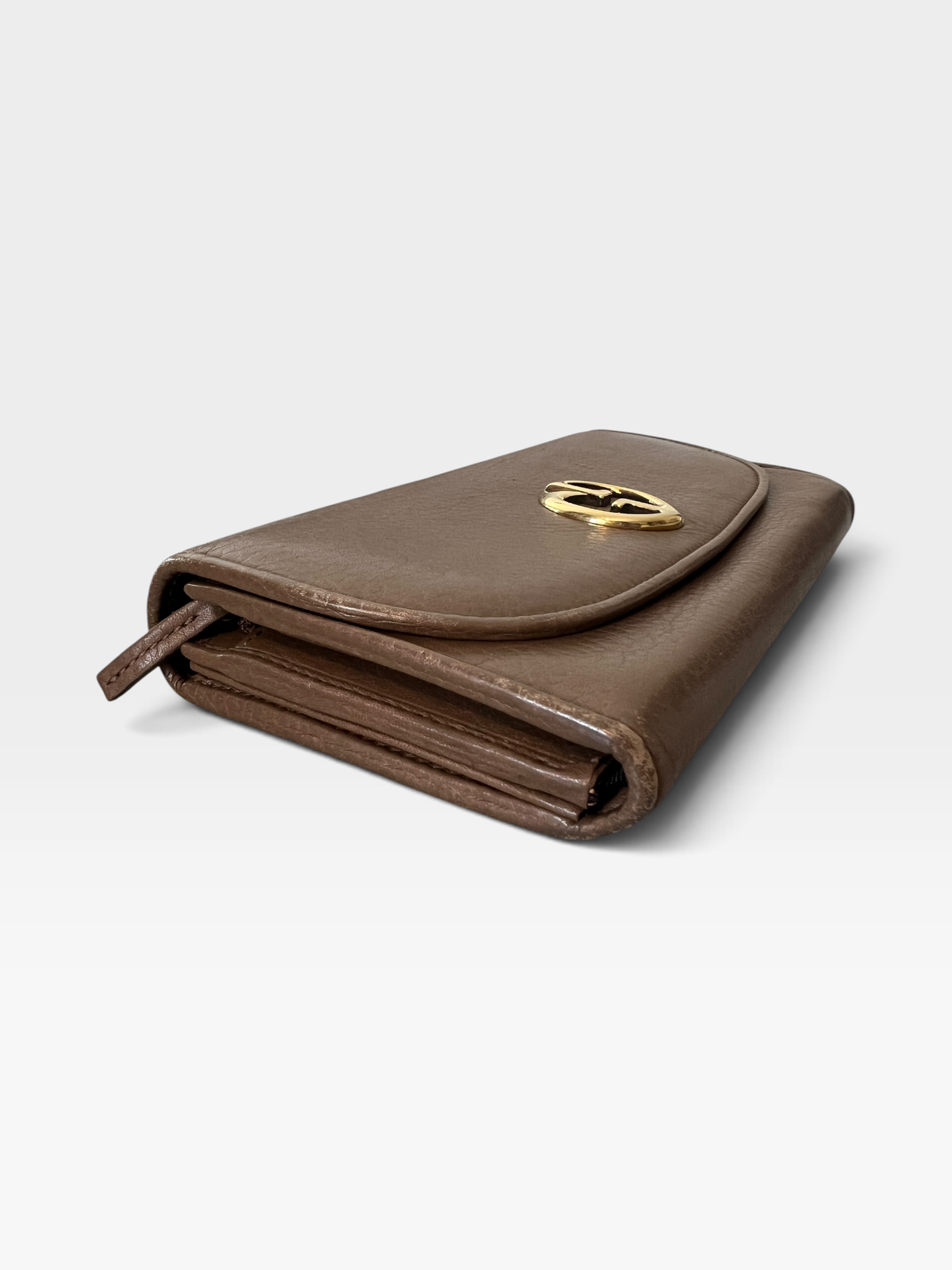 Gucci Interlocking GG Continental Wallet – Taupe Leather