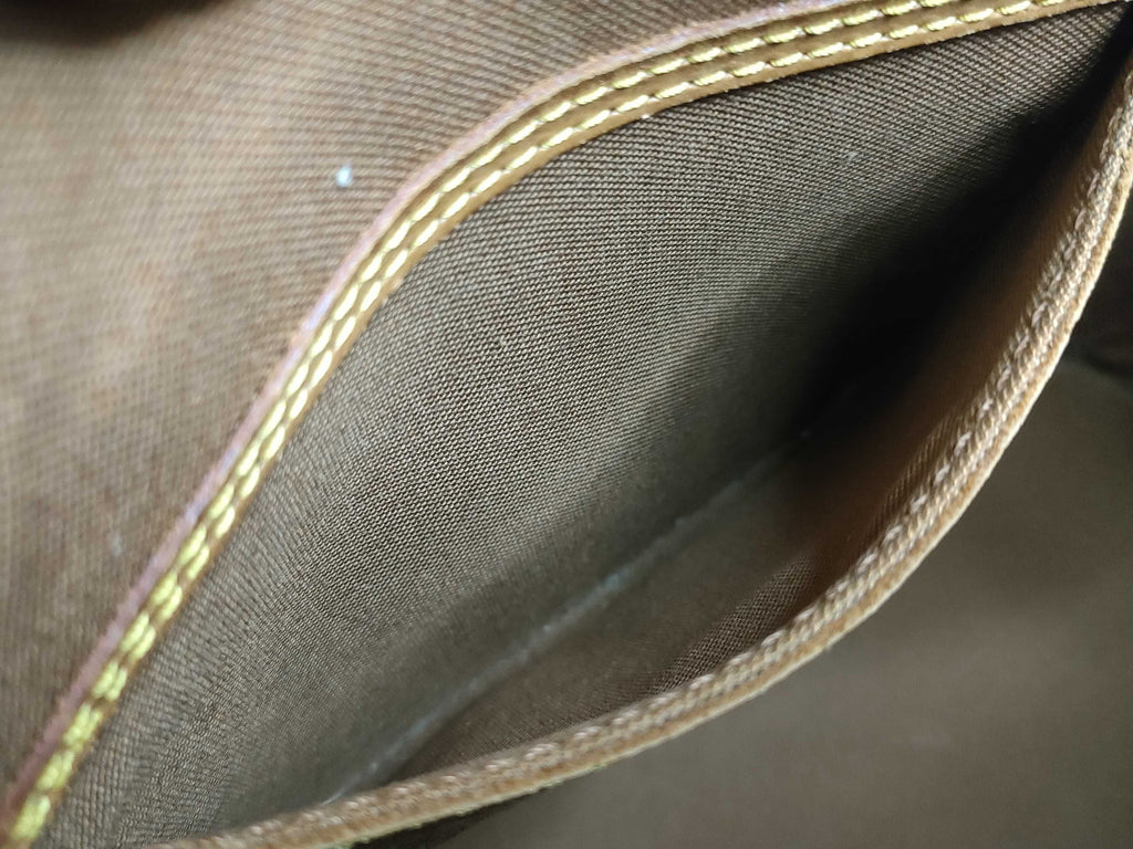 Louis Vuitton Alma MM Monogram Bag