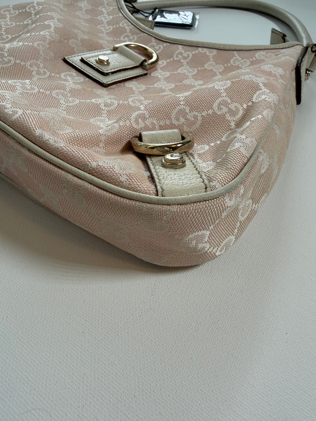 Gucci GG Canvas Abbey D-Ring Hobo