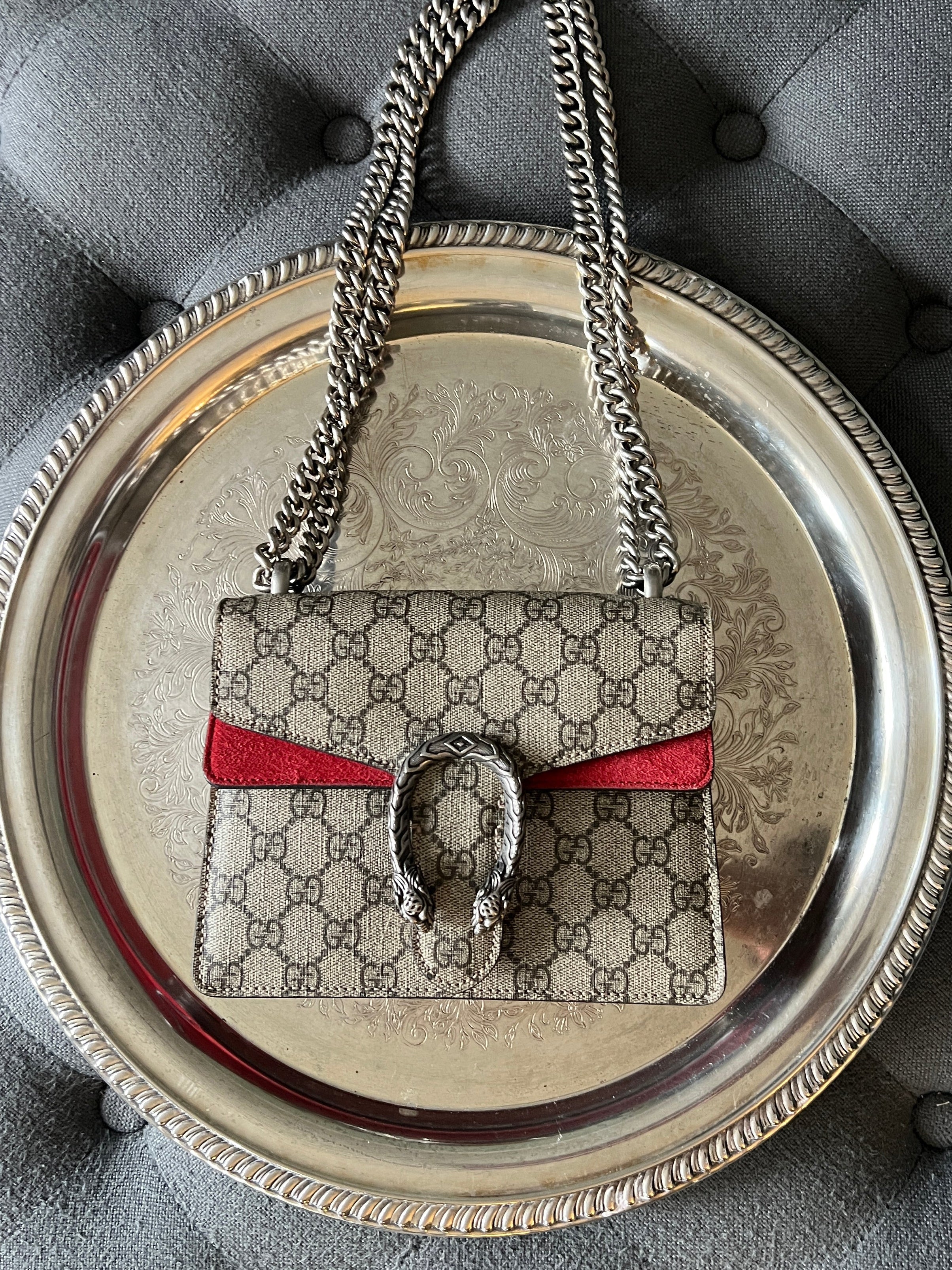 Gucci Dionysus GG Supreme Shoulder Bag