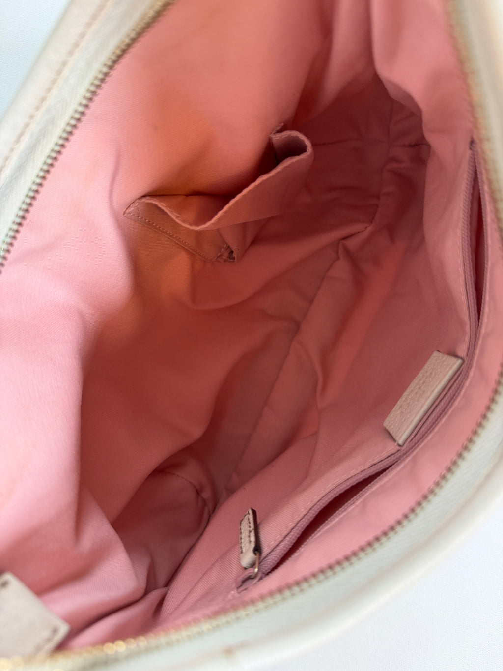 Gucci GG Canvas Abbey D-Ring Hobo