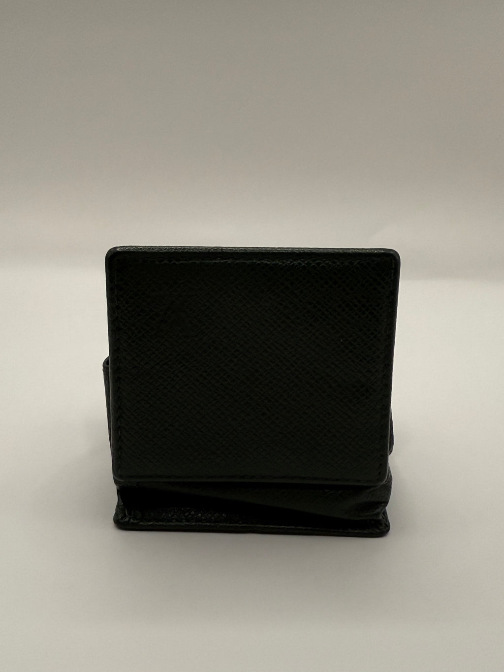 Louis Vuitton Vintage Taiga Leather Coin Wallet – Green (Made in France)