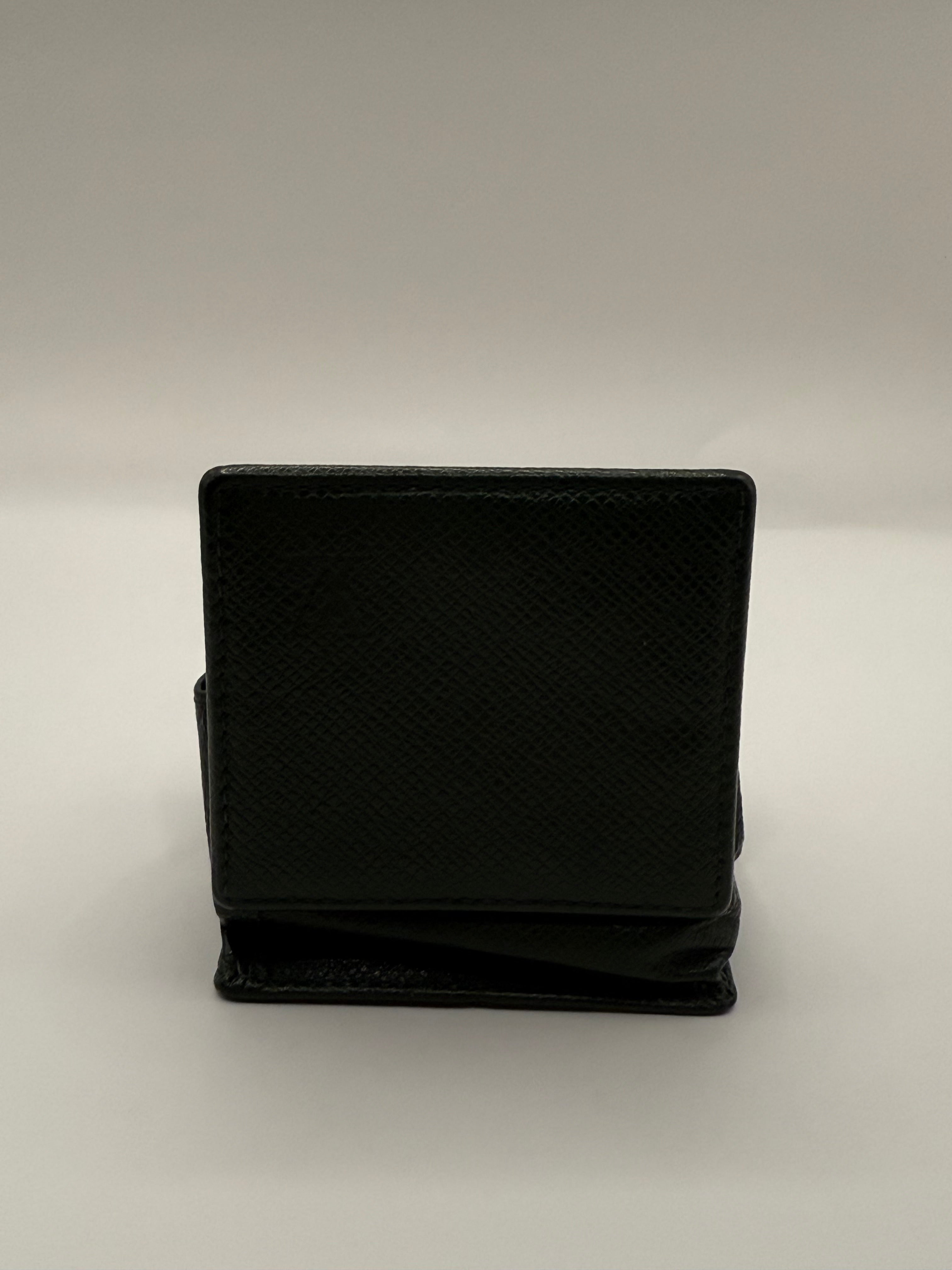 Louis Vuitton Vintage Taiga Leather Coin Wallet – Green (Made in France)