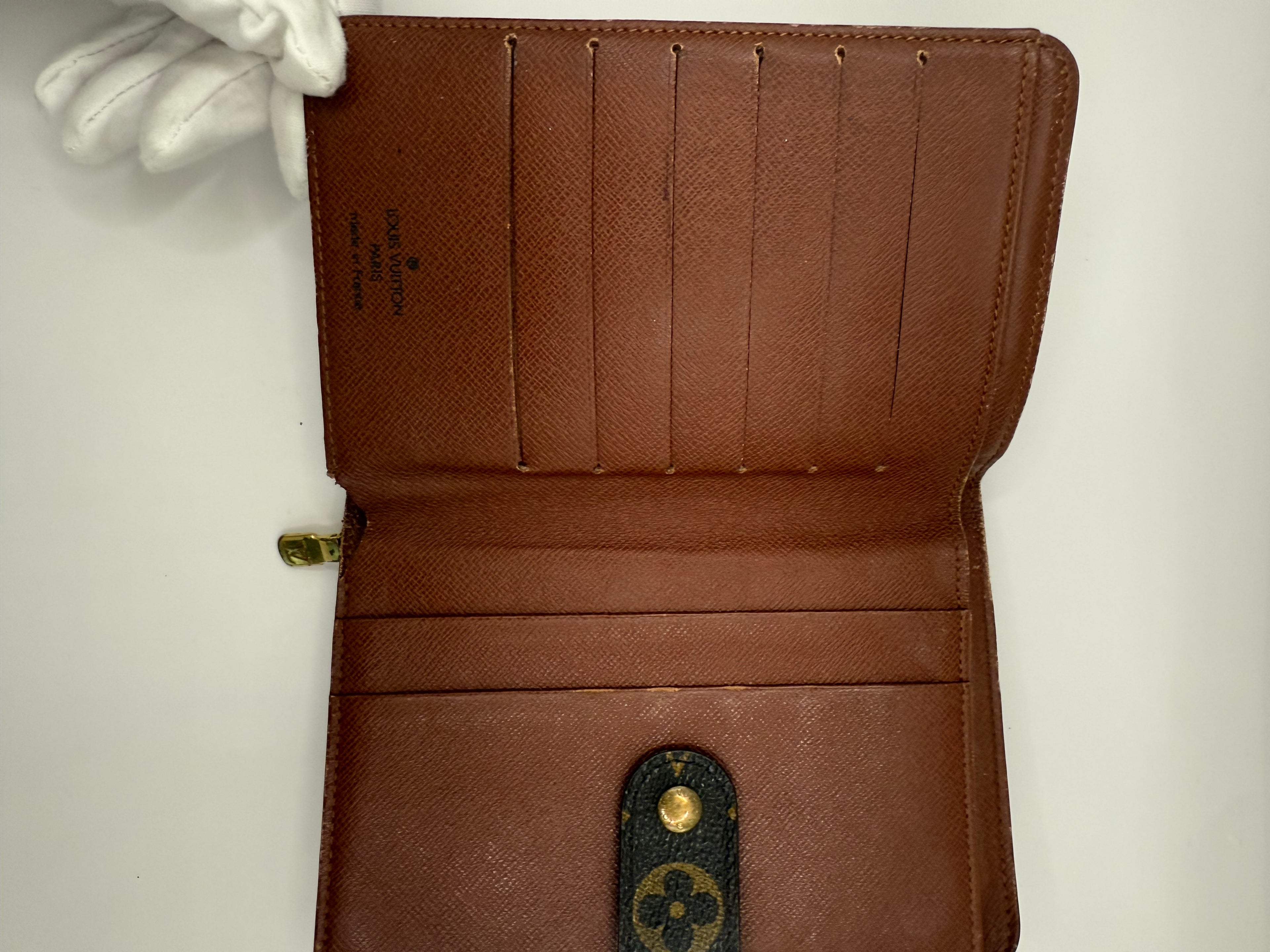 Louis Vuitton Monogram Compact Zip Wallet / Agenda-style Wallet