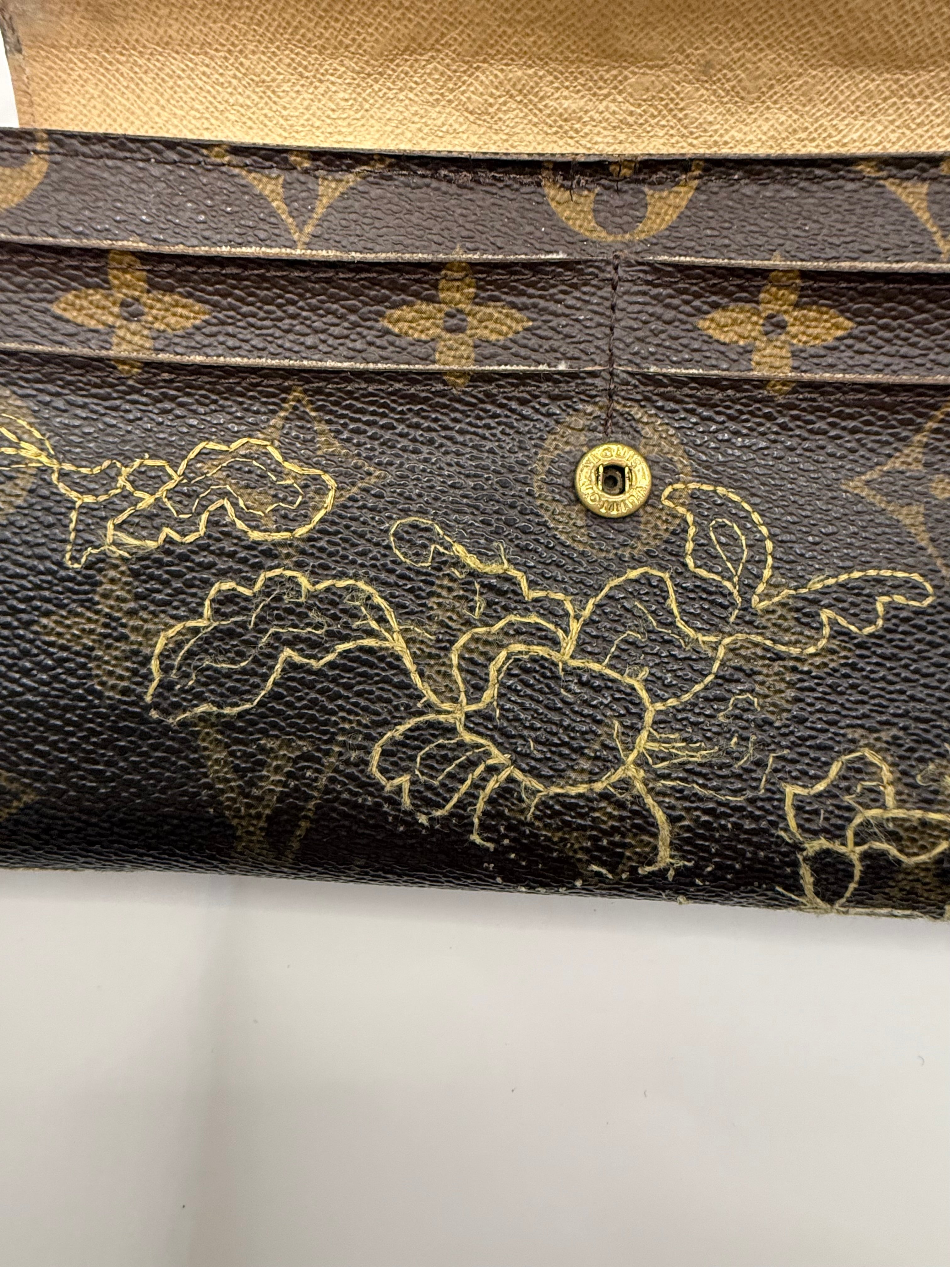 Louis Vuitton Limited Edition Monogram Dentelle Sarah Wallet