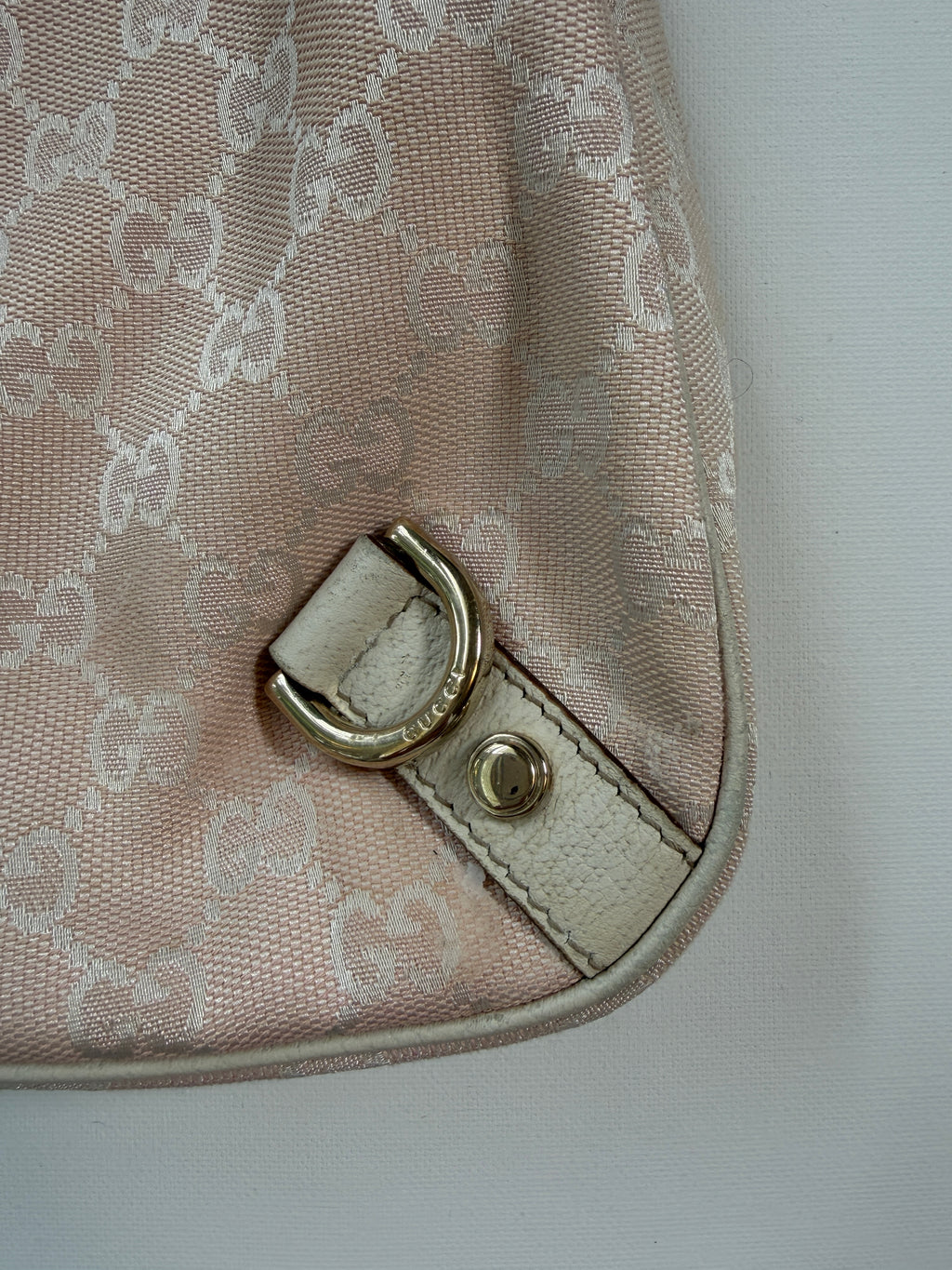 Gucci GG Canvas Abbey D-Ring Hobo