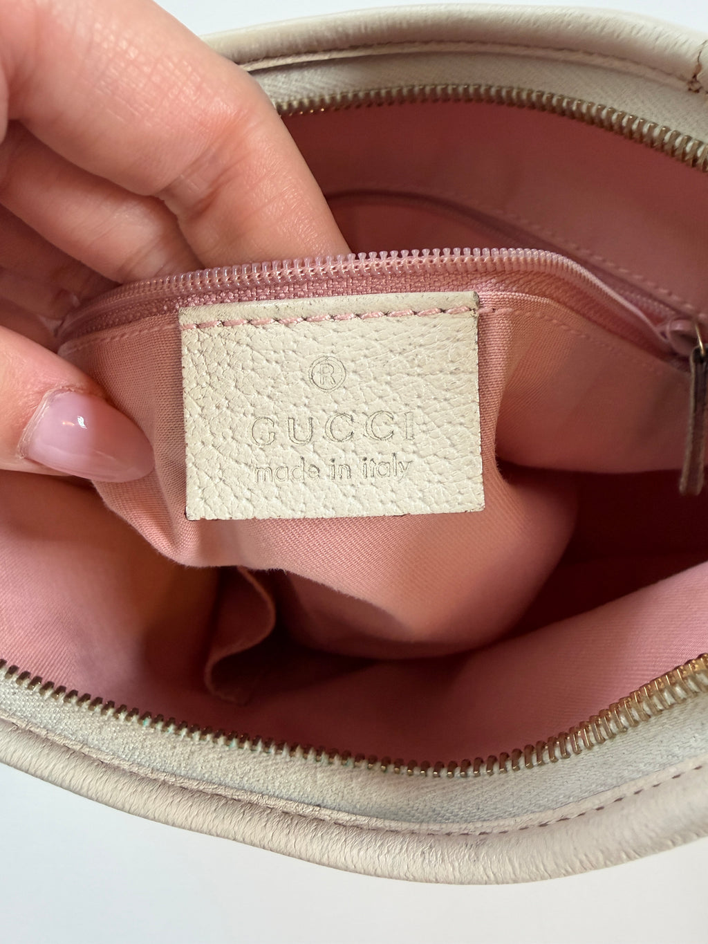 Gucci GG Canvas Abbey D-Ring Hobo