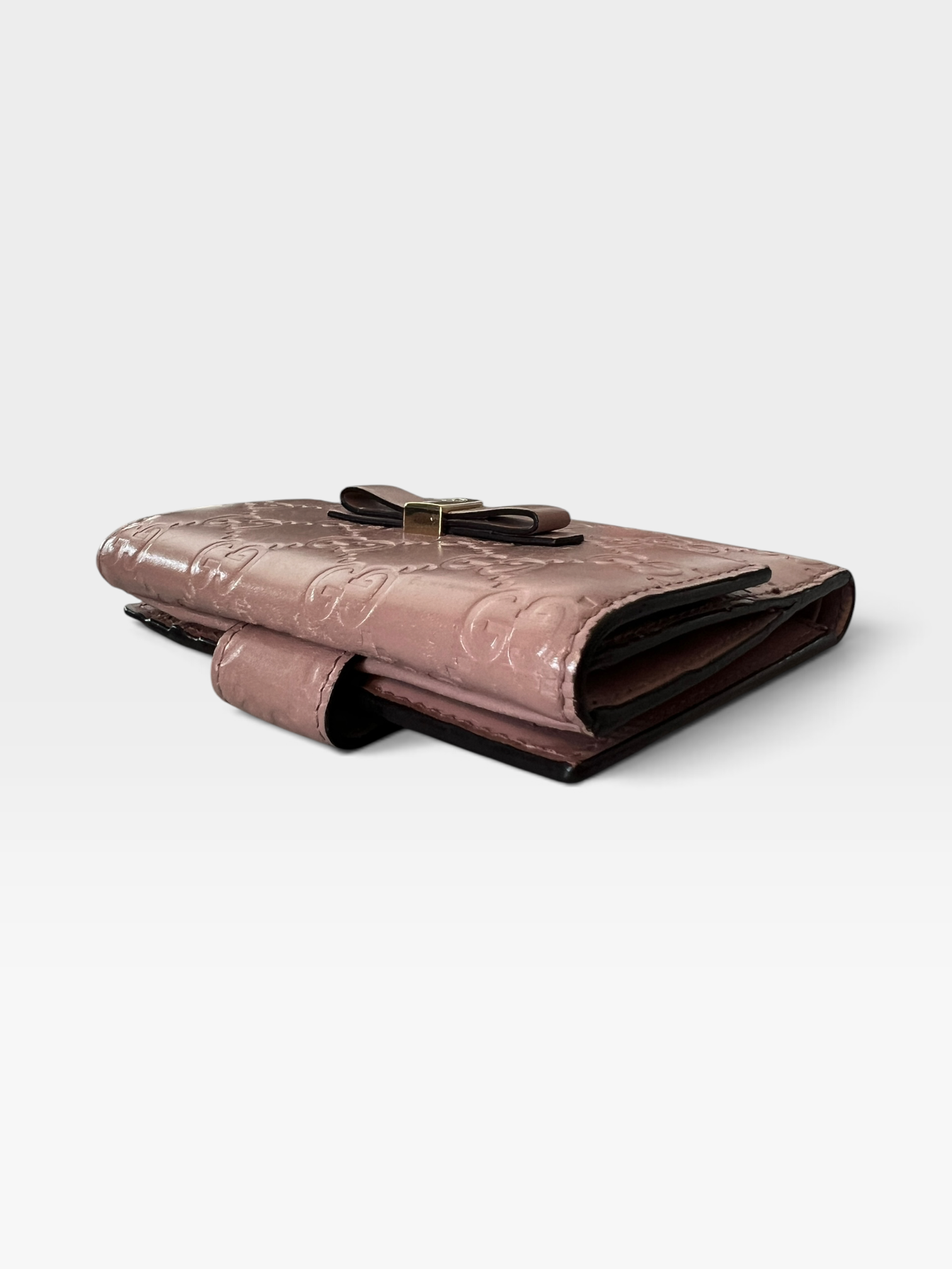 Gucci Guccissima Bow French Wallet – Dusty Pink