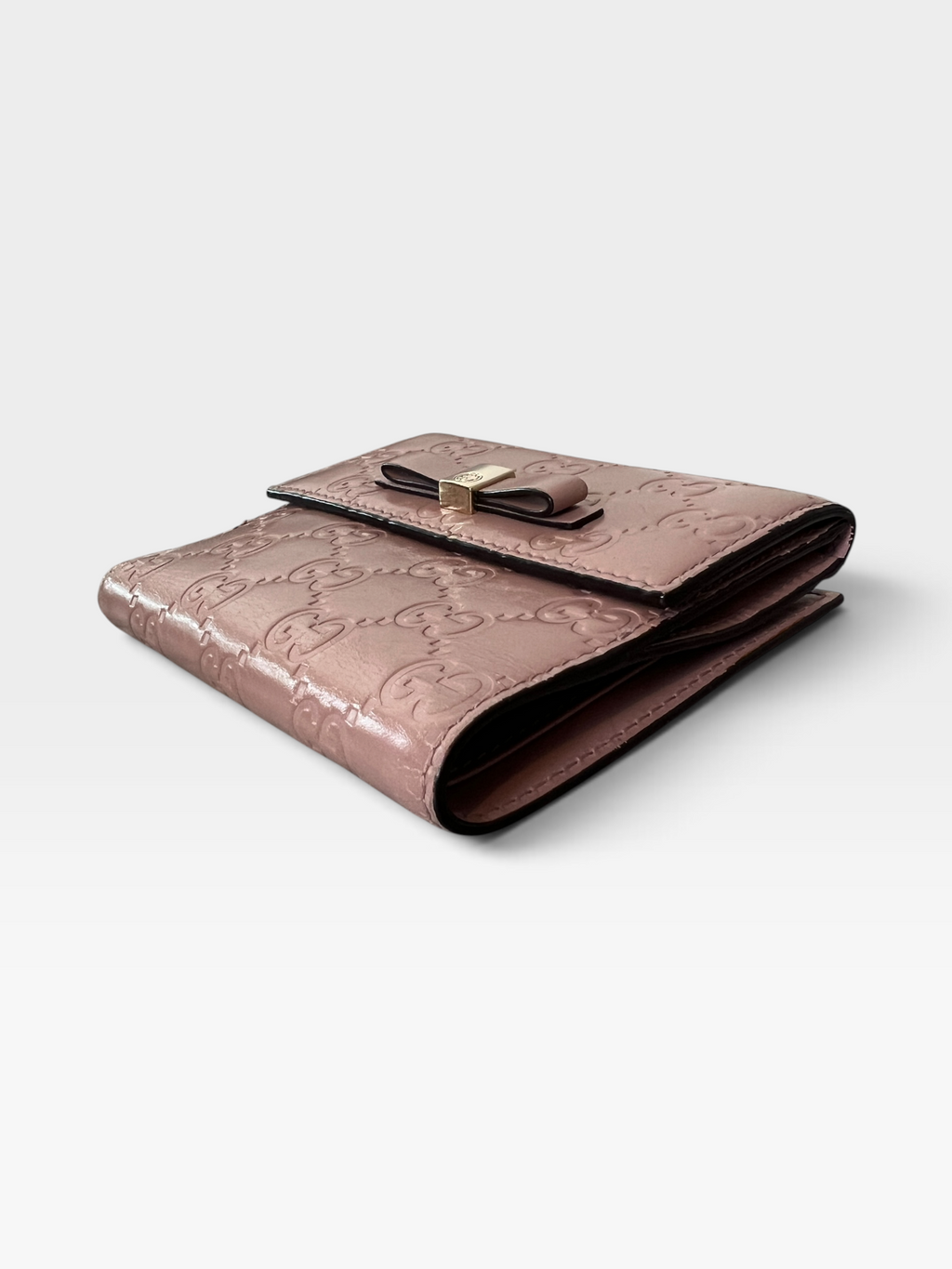 Gucci Guccissima Bow French Wallet – Dusty Pink