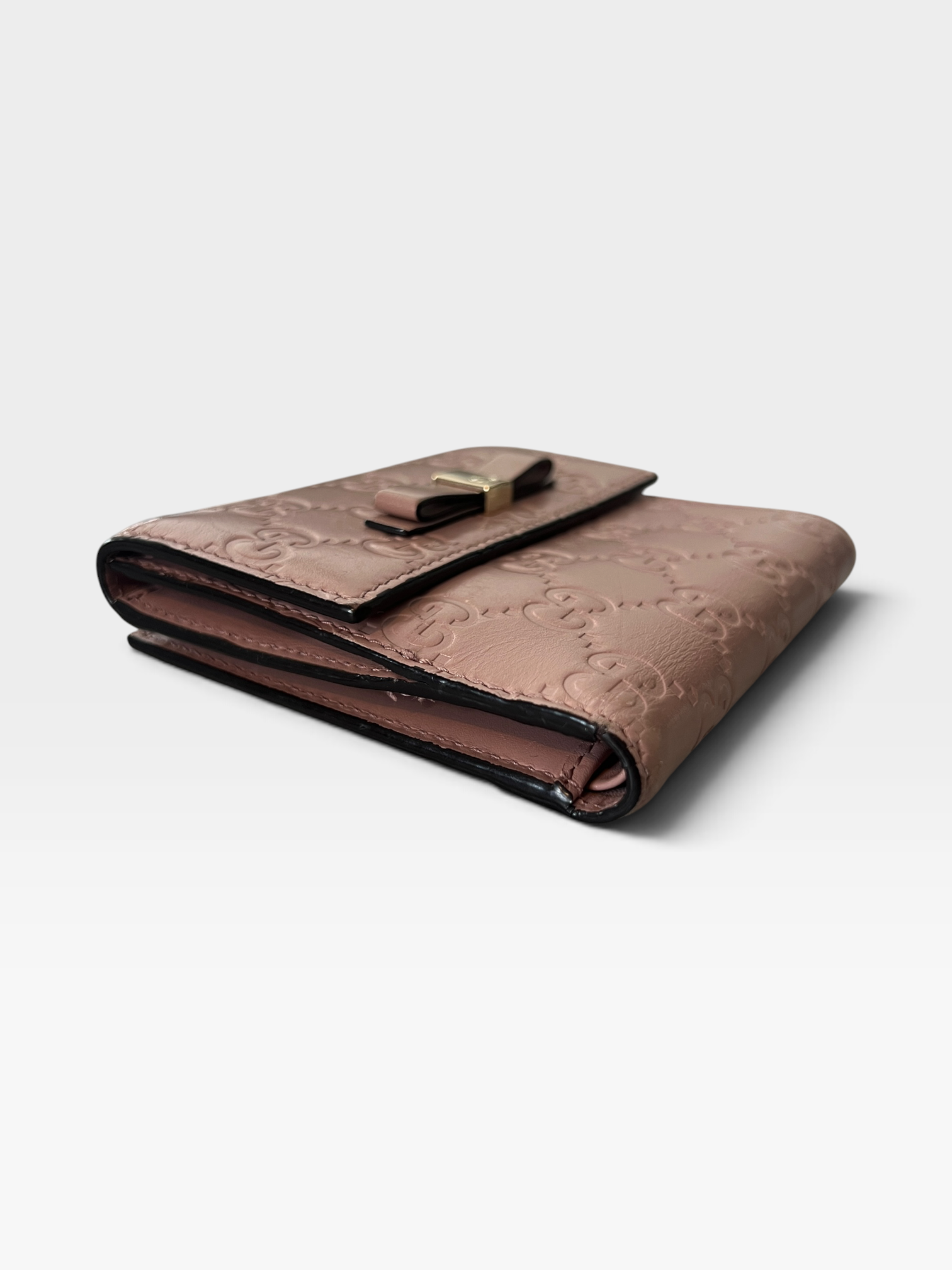 Gucci Guccissima Bow French Wallet – Dusty Pink
