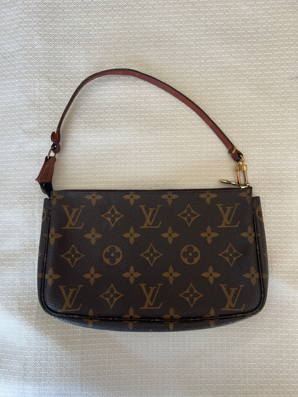 Louis Vuitton Monogram Pouchette
