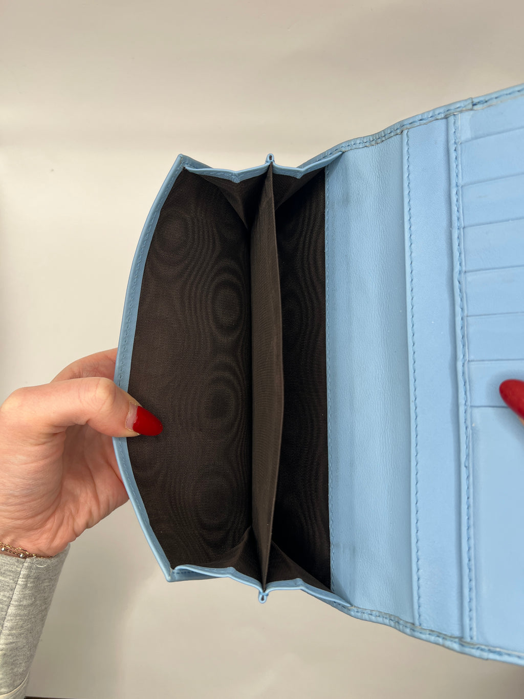 Gucci Microguccissima Light Blue Continental Snap Wallet