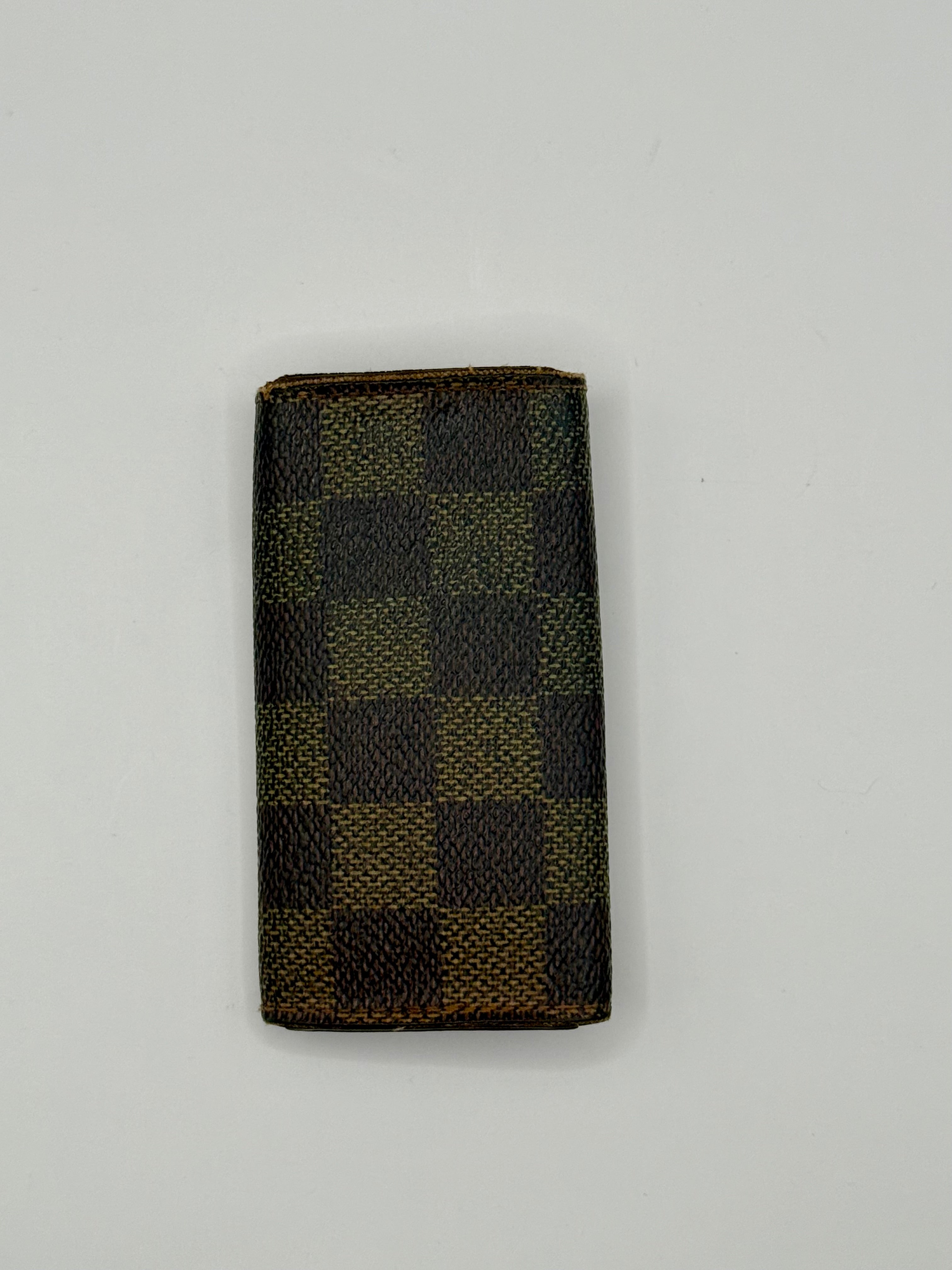 Louis Vuitton 4 Key Holder – Damier Ebene Canvas