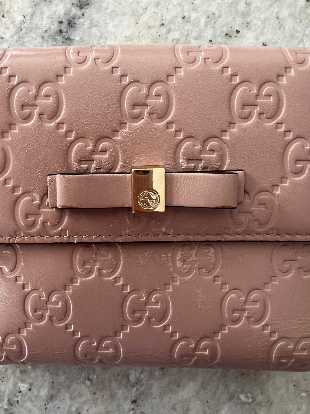 Gucci Guccissima Bow French Wallet – Dusty Pink