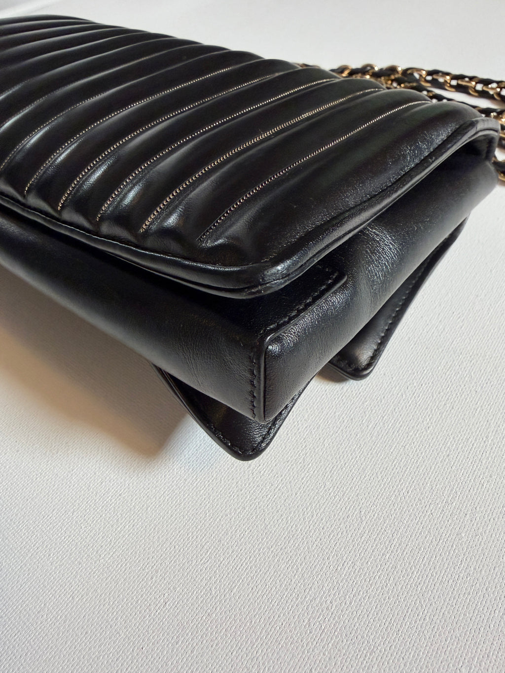 Ferragamo Quilted Leather Chain Shoulder Bag