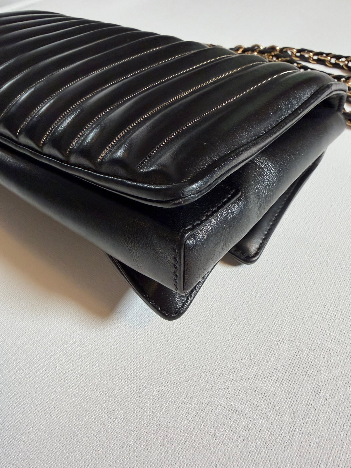 Ferragamo Quilted Leather Chain Shoulder Bag