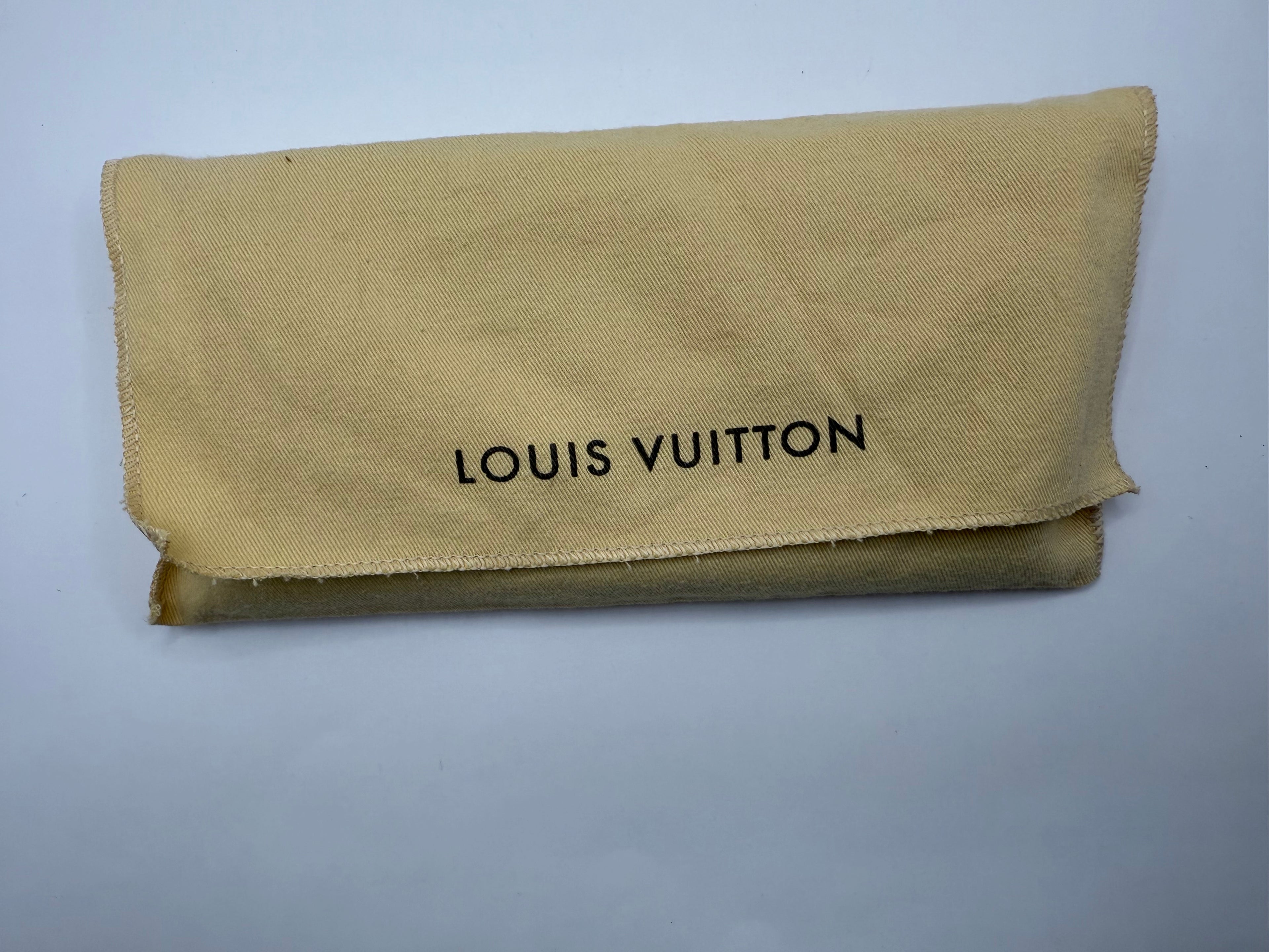 Louis Vuitton Limited Edition Monogram Dentelle Sarah Wallet