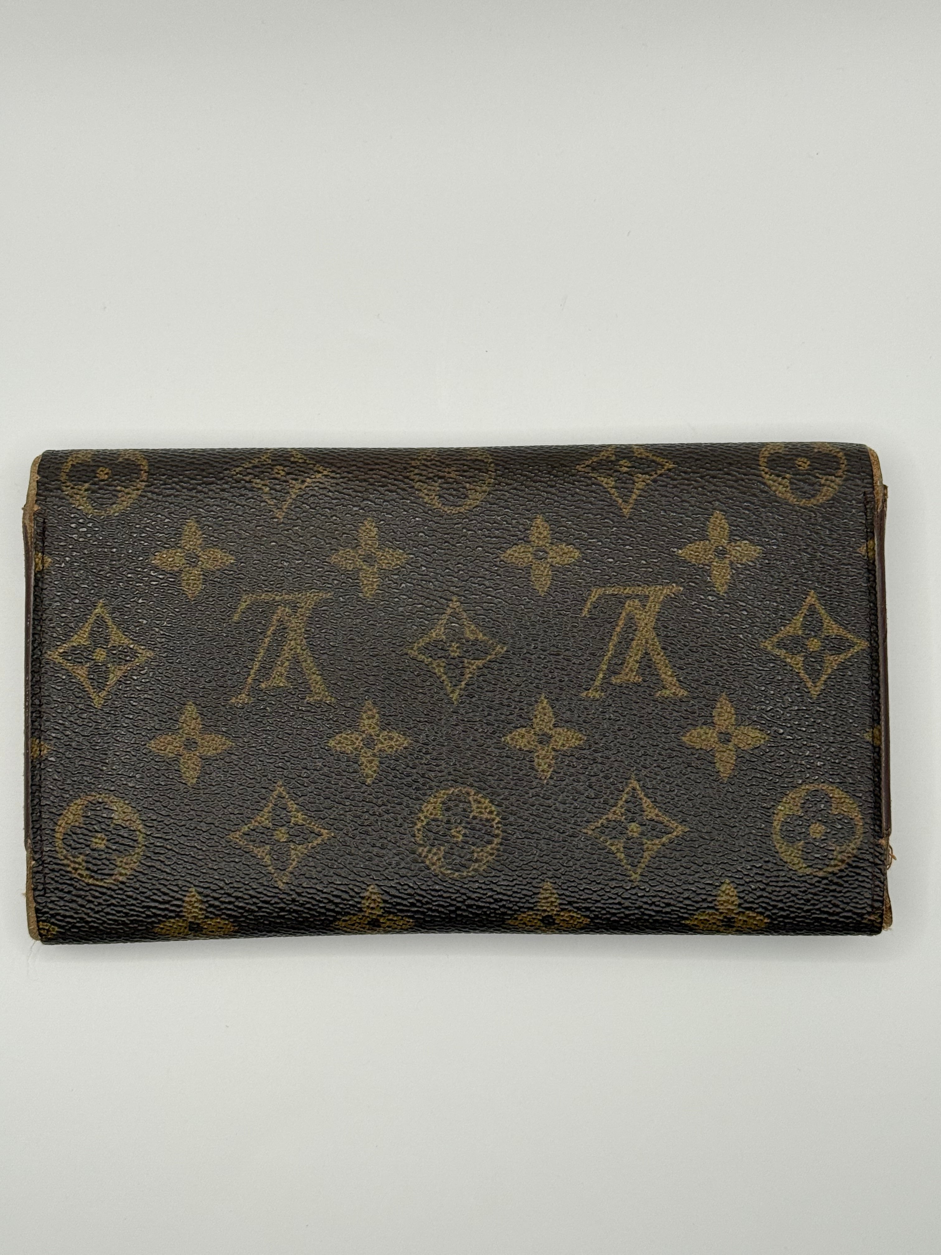 Louis Vuitton Monogram Canvas Porte-Trésor International Wallet