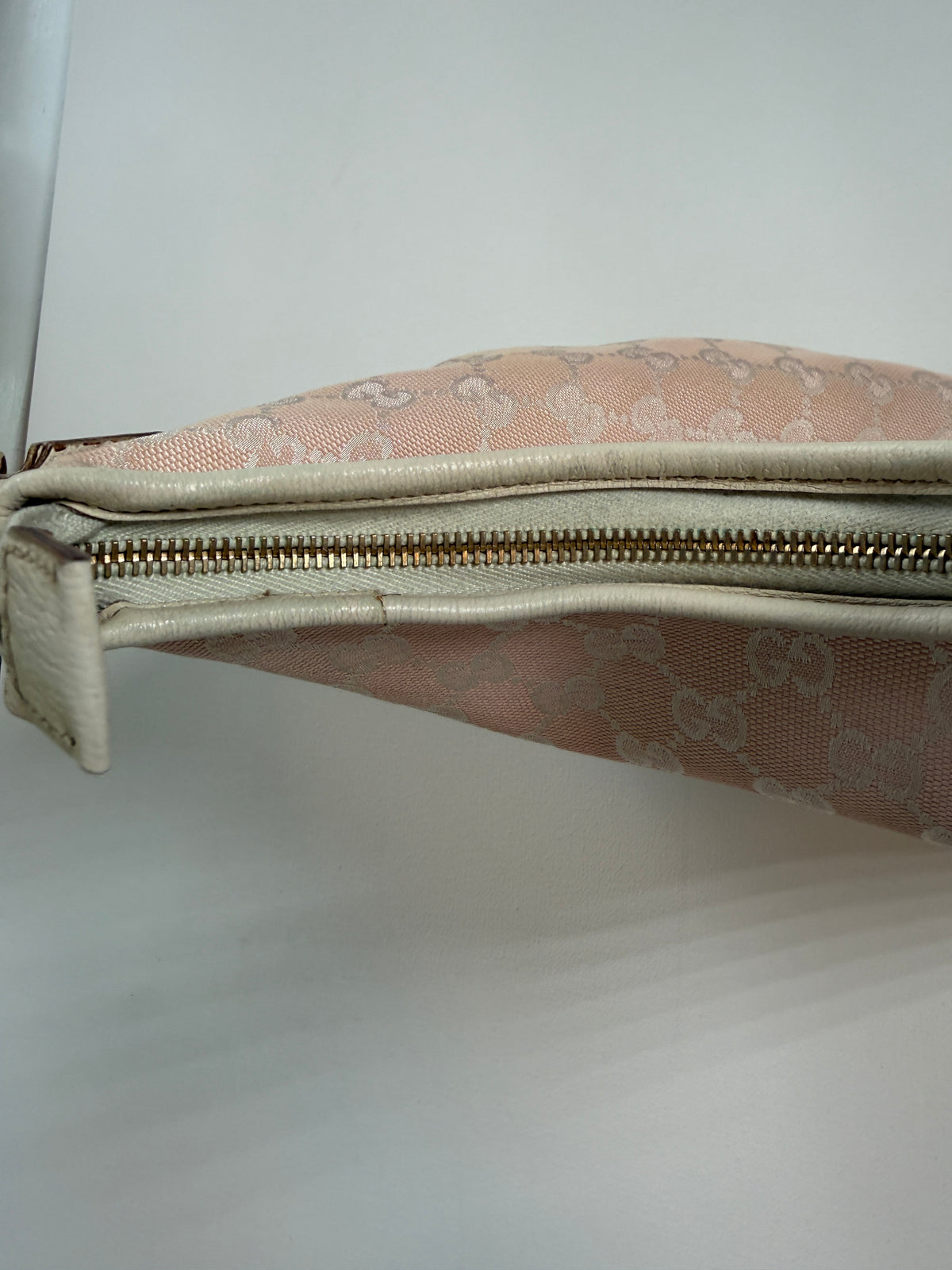 Gucci GG Canvas Abbey D-Ring Hobo