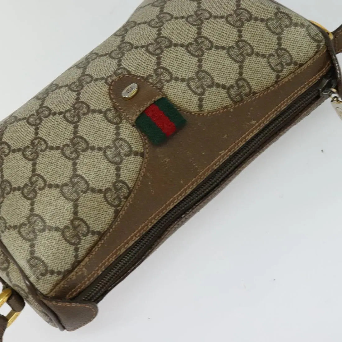 Gucci Sherry Line GG Supreme Canvas Crossbody Bag