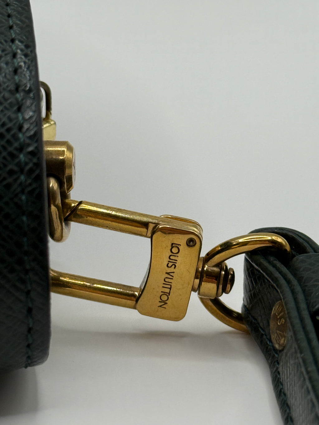 Louis Vuitton Taiga Green Baikal Clutch Wristlet