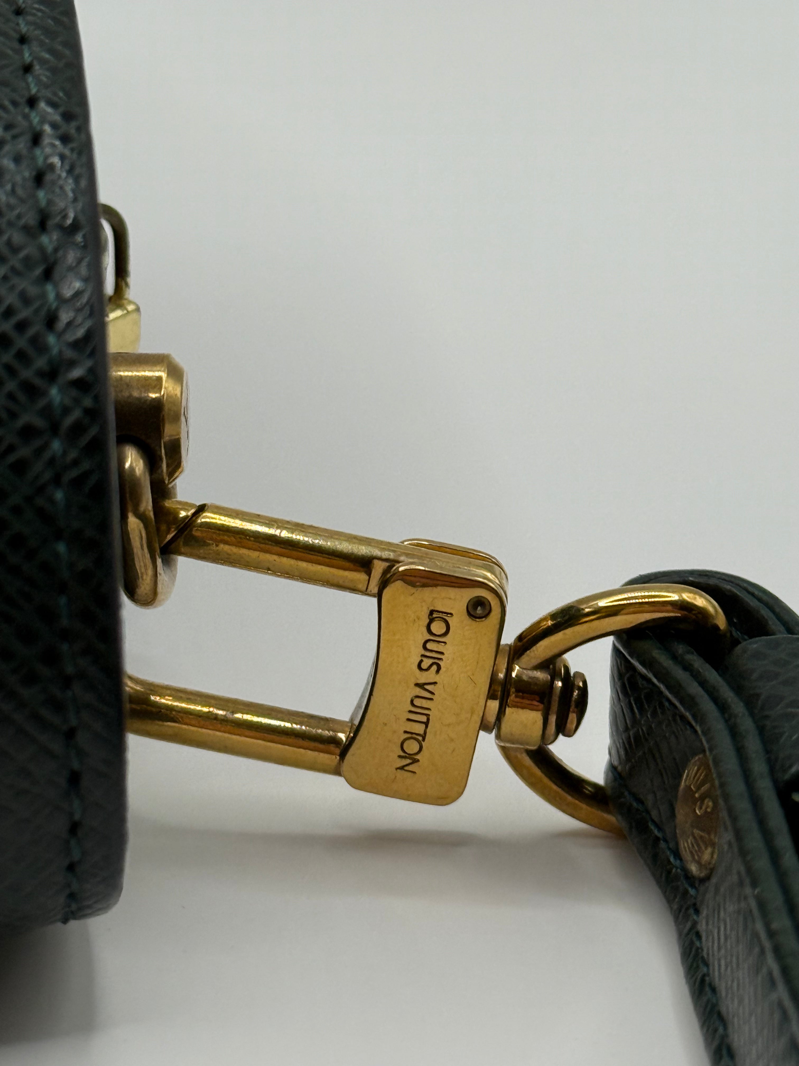 Louis Vuitton Taiga Green Baikal Clutch Wristlet