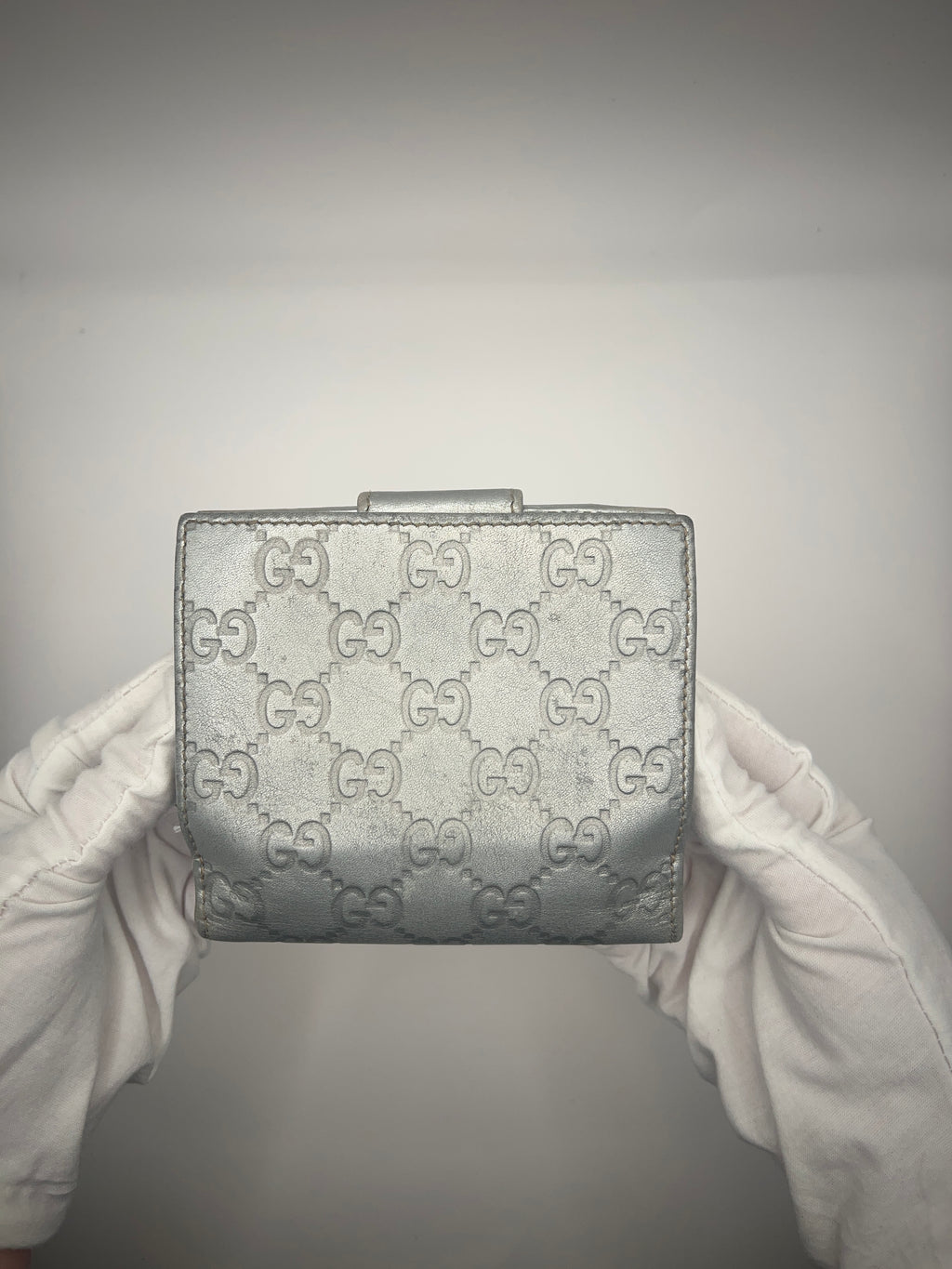 Gucci Silver D-Ring GG Leather Wallet
