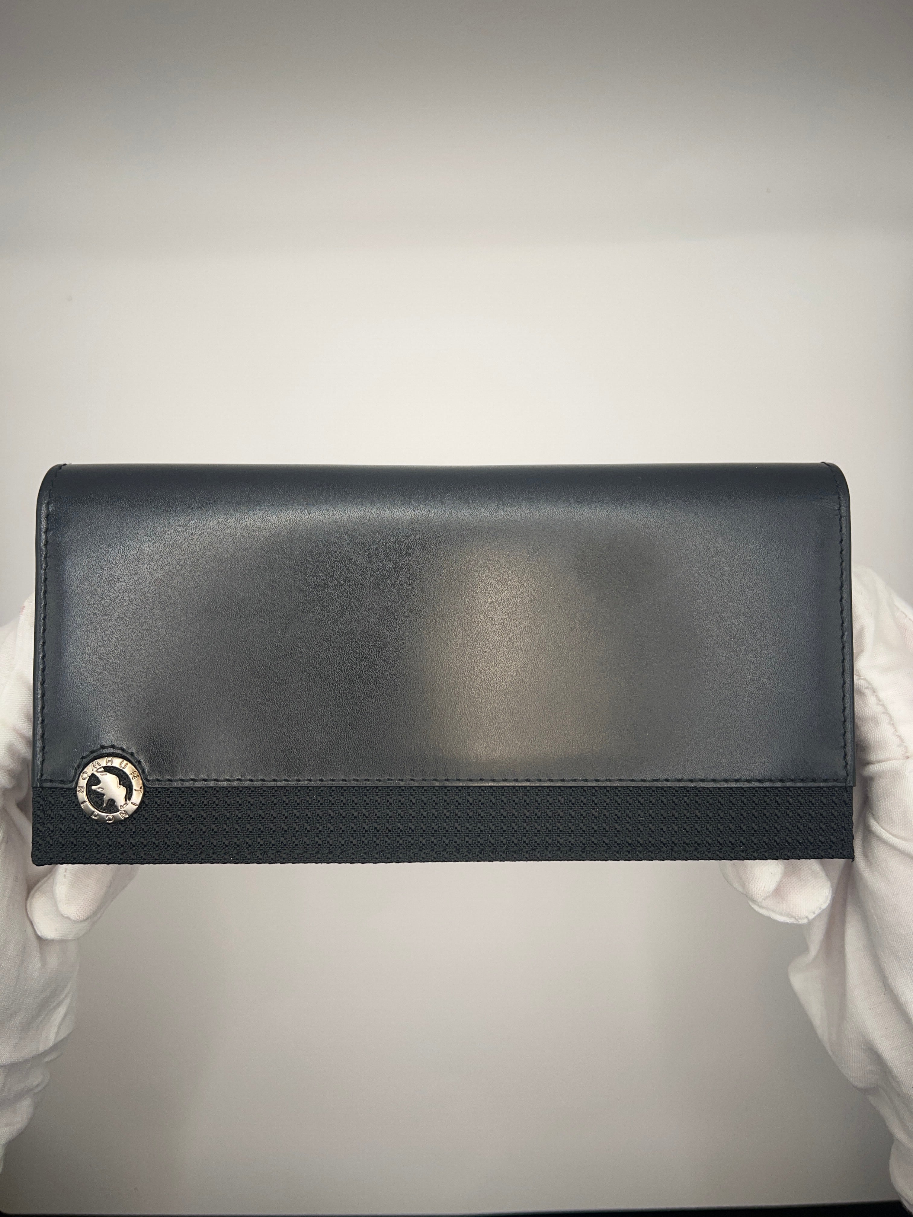 Hunting World Black Leather Continental Wallet