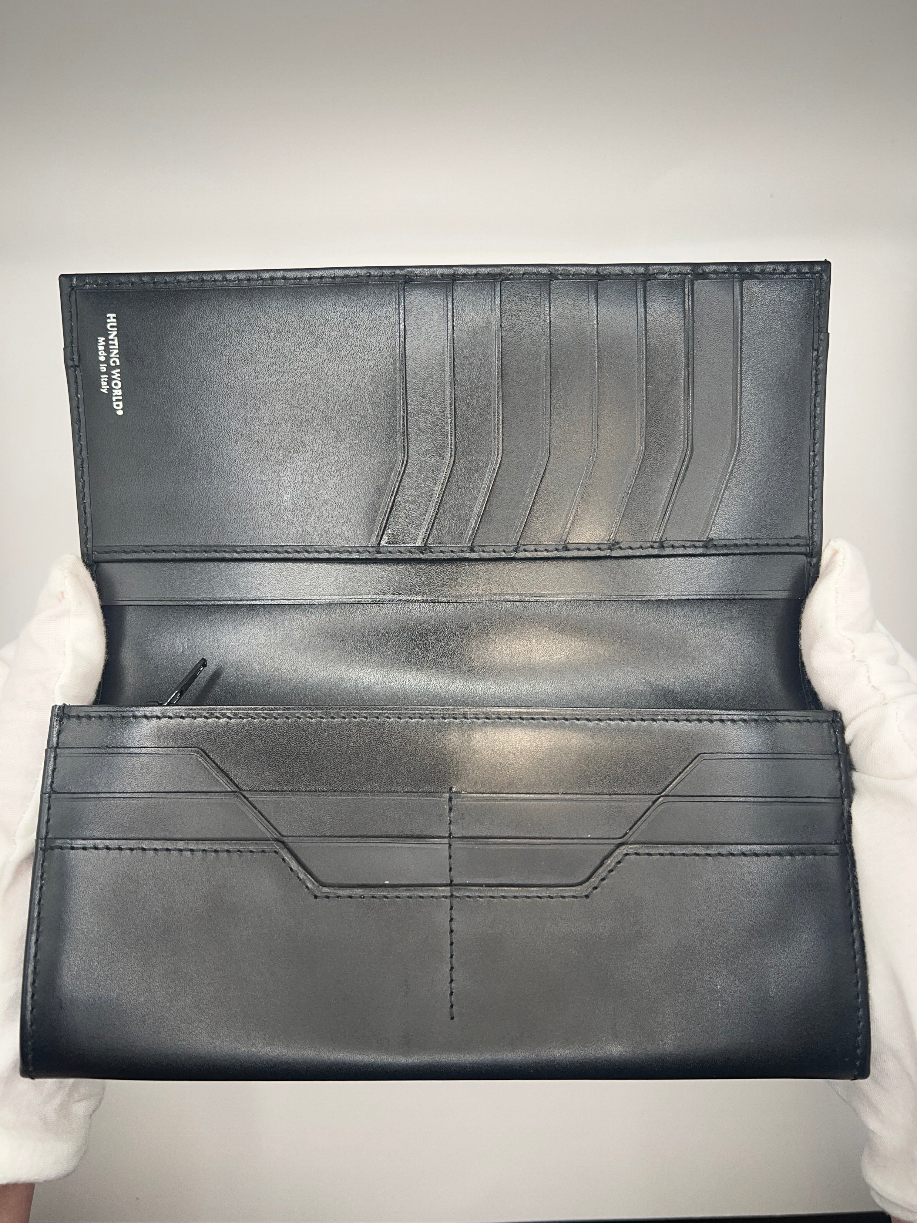 Hunting World Black Leather Continental Wallet