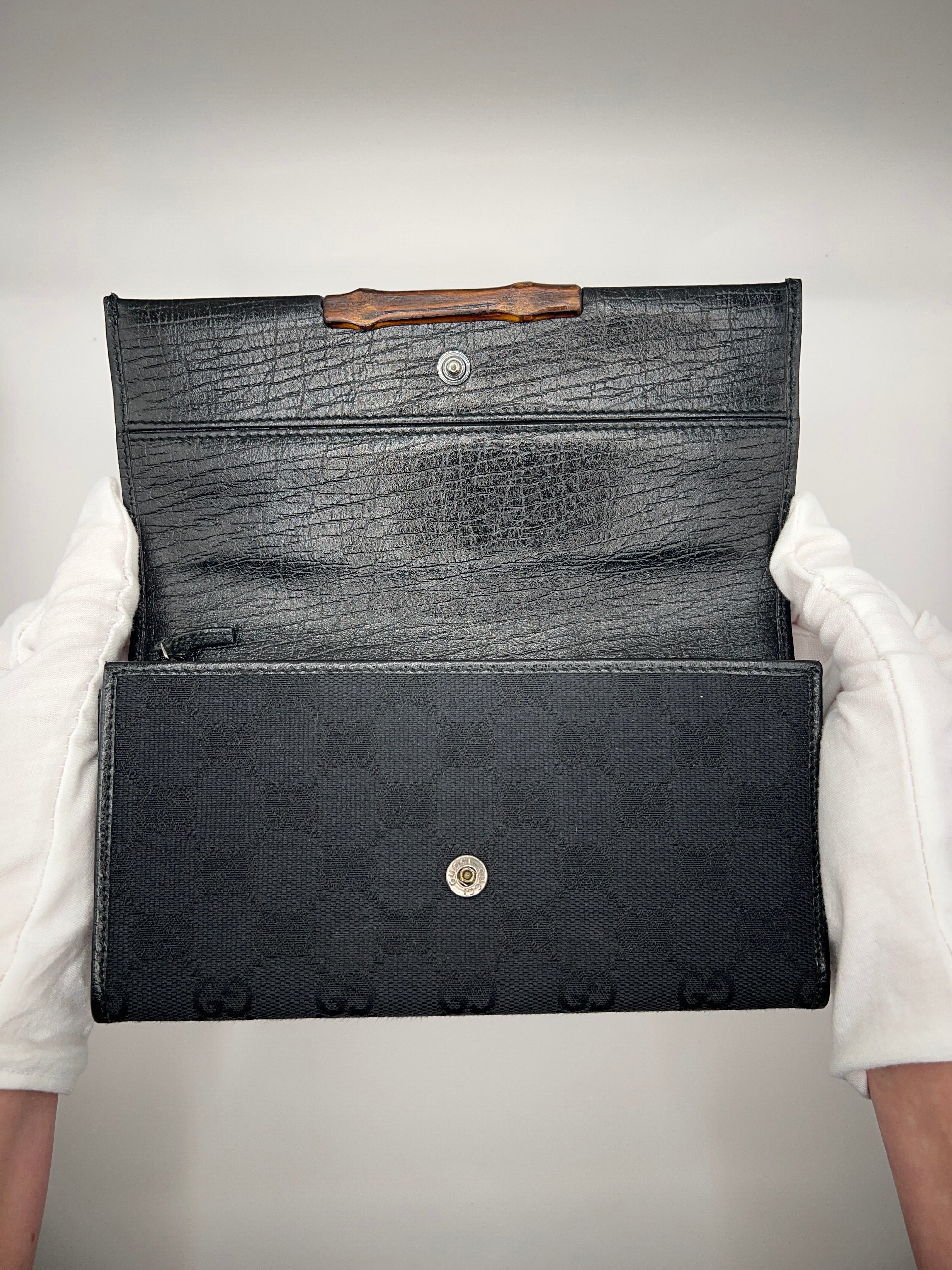 Gucci GG Canvas Bamboo Bar Wallet