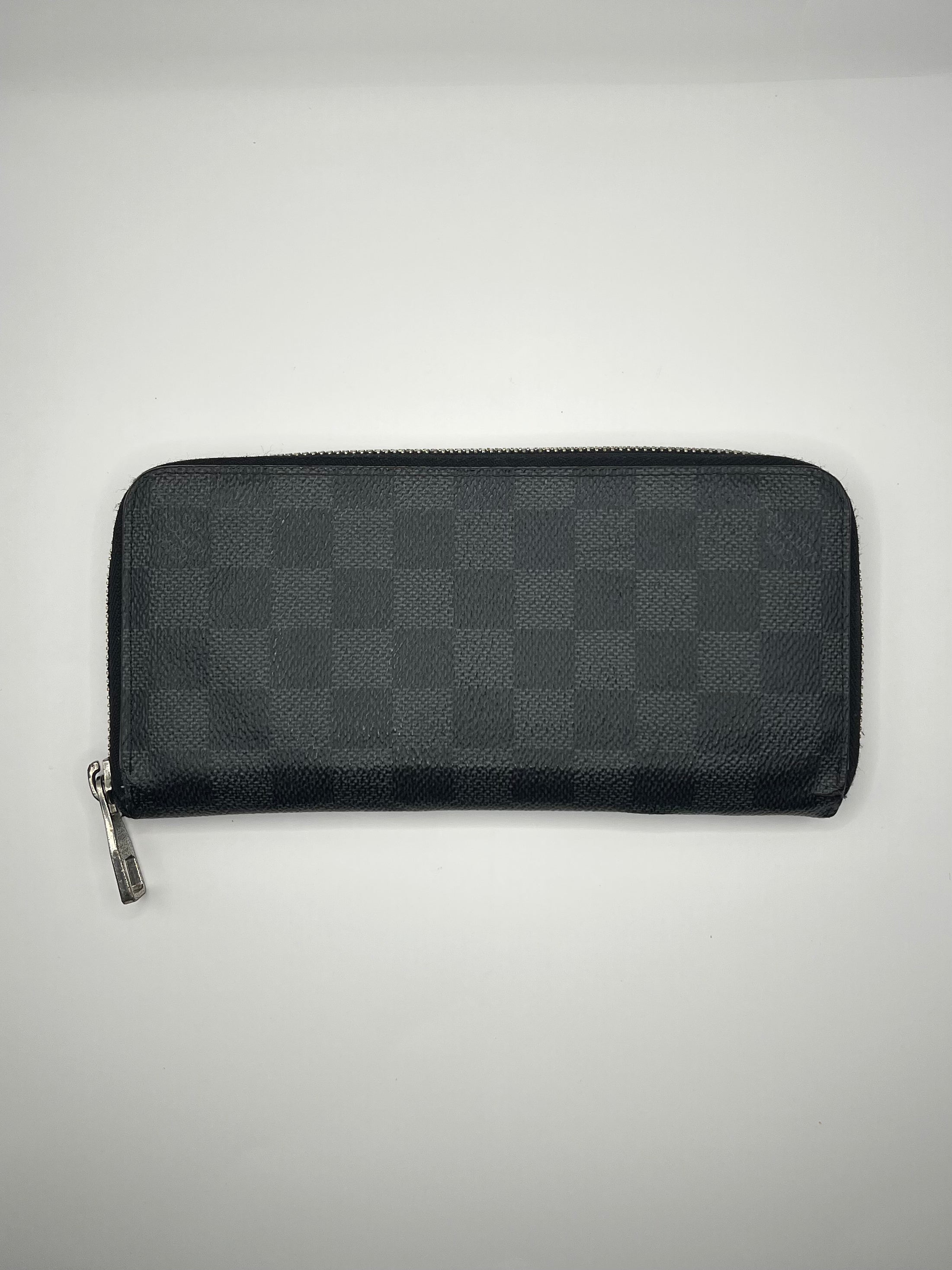 Louis Vuitton Damier Graphite Zippy Organizer Wallet