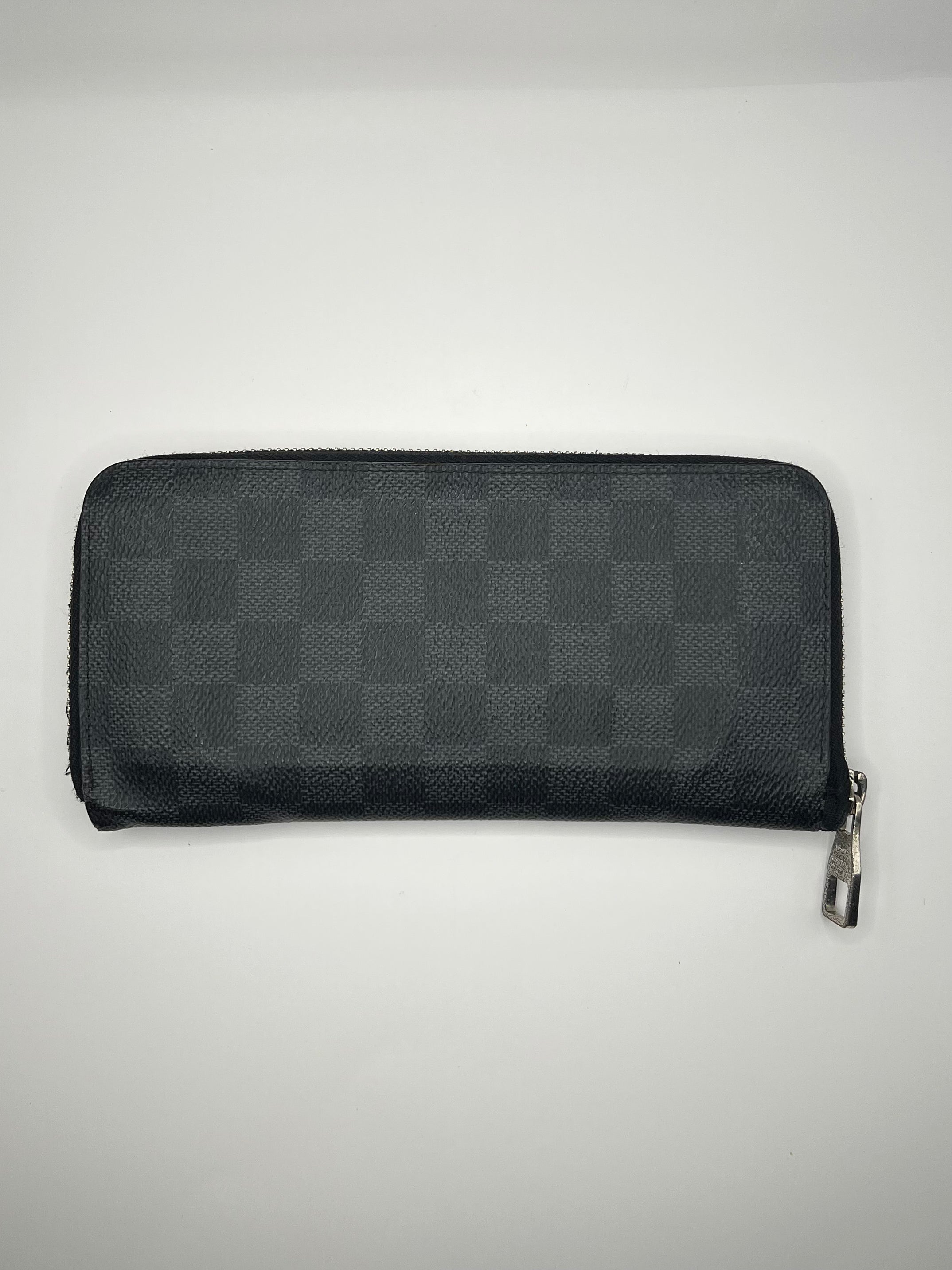 Louis Vuitton Damier Graphite Zippy Organizer Wallet