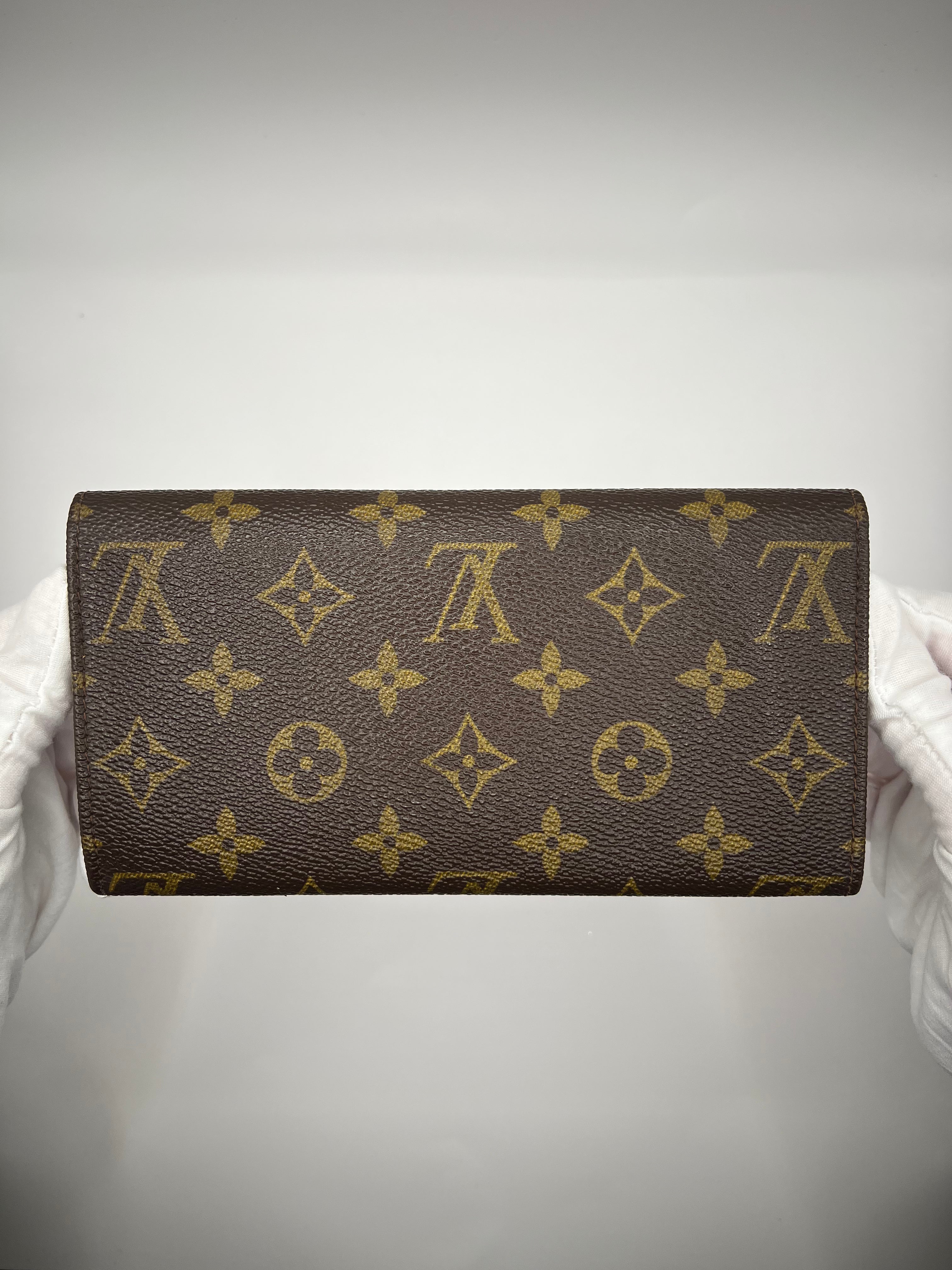 Louis Vuitton Monogram Long Wallet – Vintage