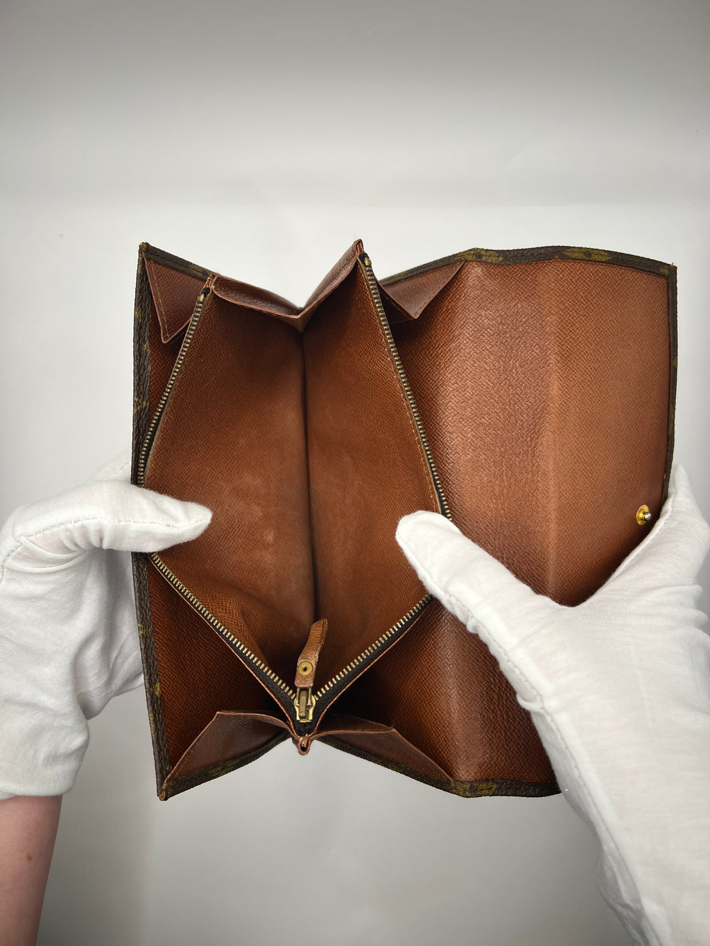 Louis Vuitton Monogram Long Wallet – Vintage
