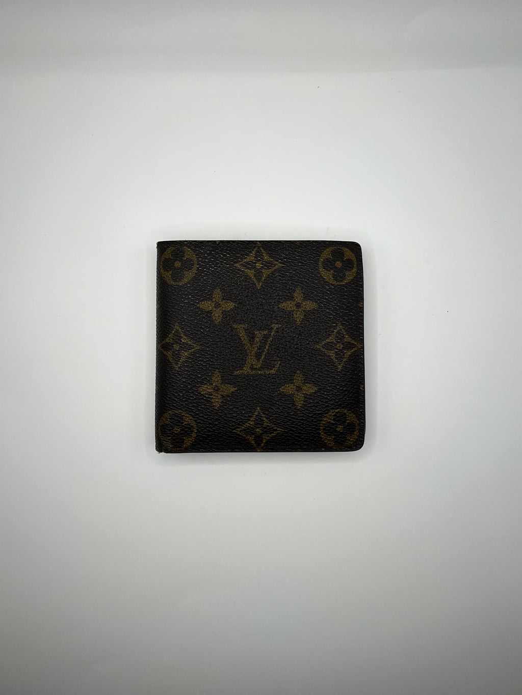 Louis Vuitton Monogram Canvas Bifold Wallet