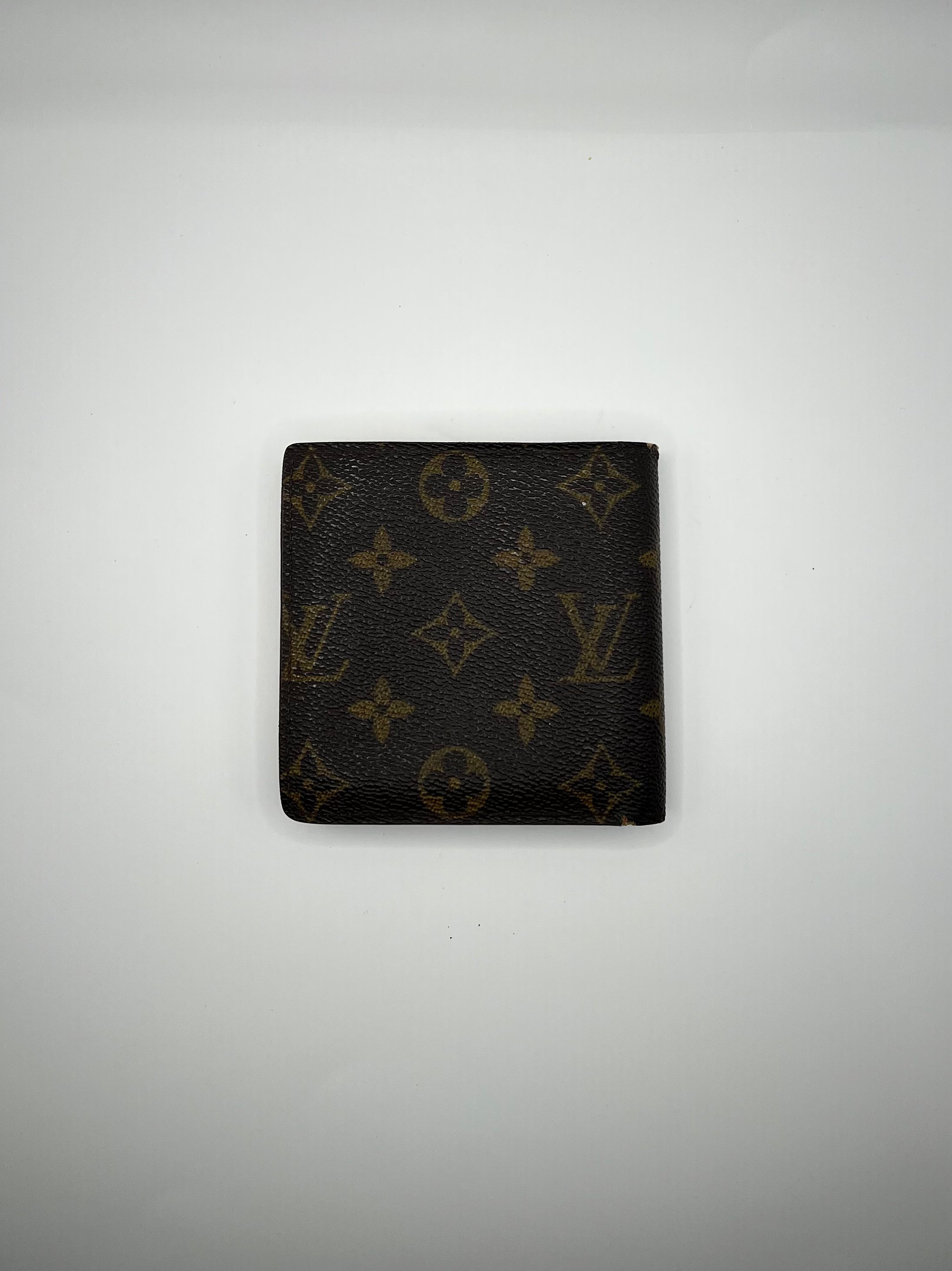 Louis Vuitton Monogram Canvas Bifold Wallet