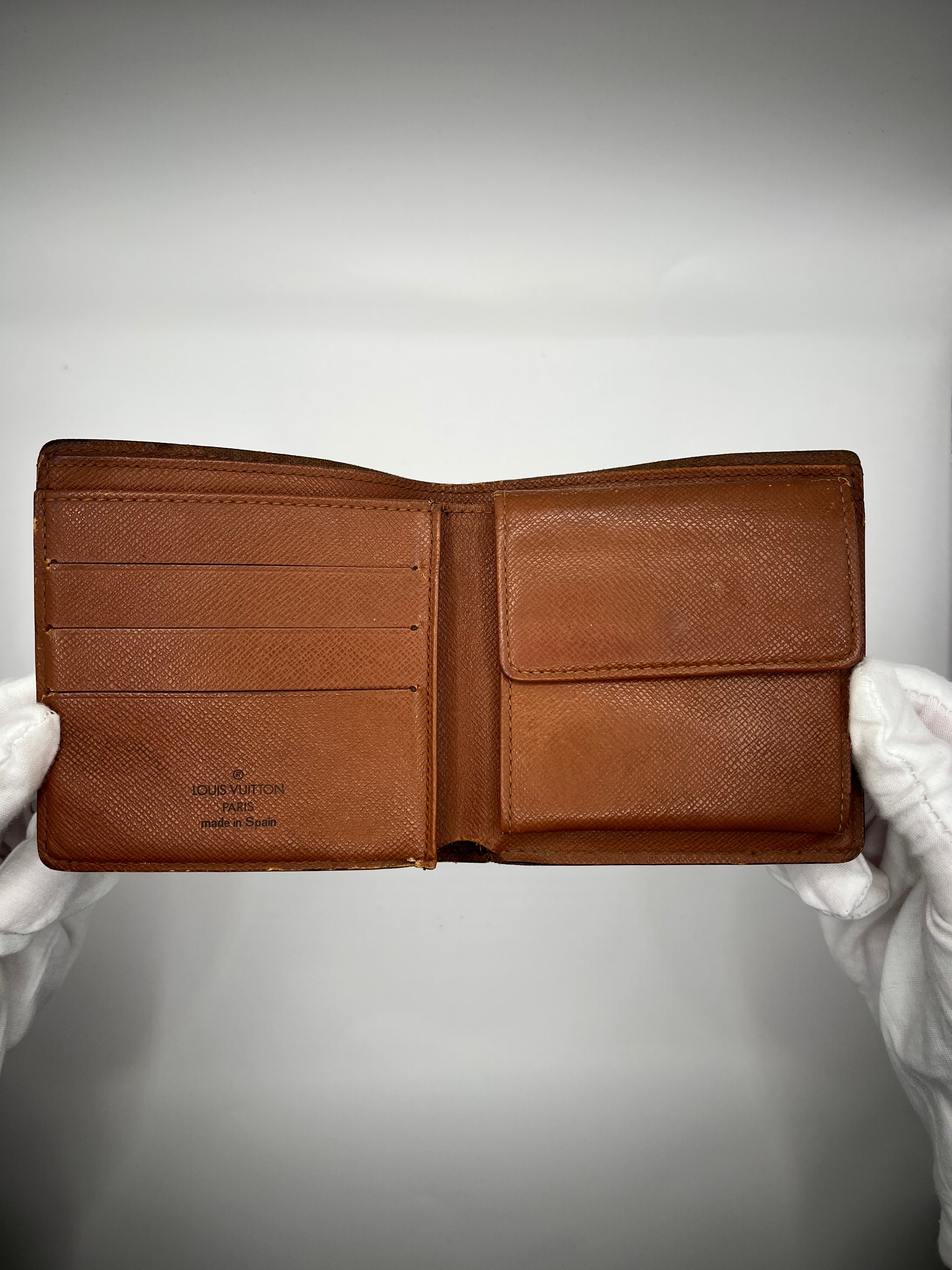 Louis Vuitton Monogram Canvas Bifold Wallet
