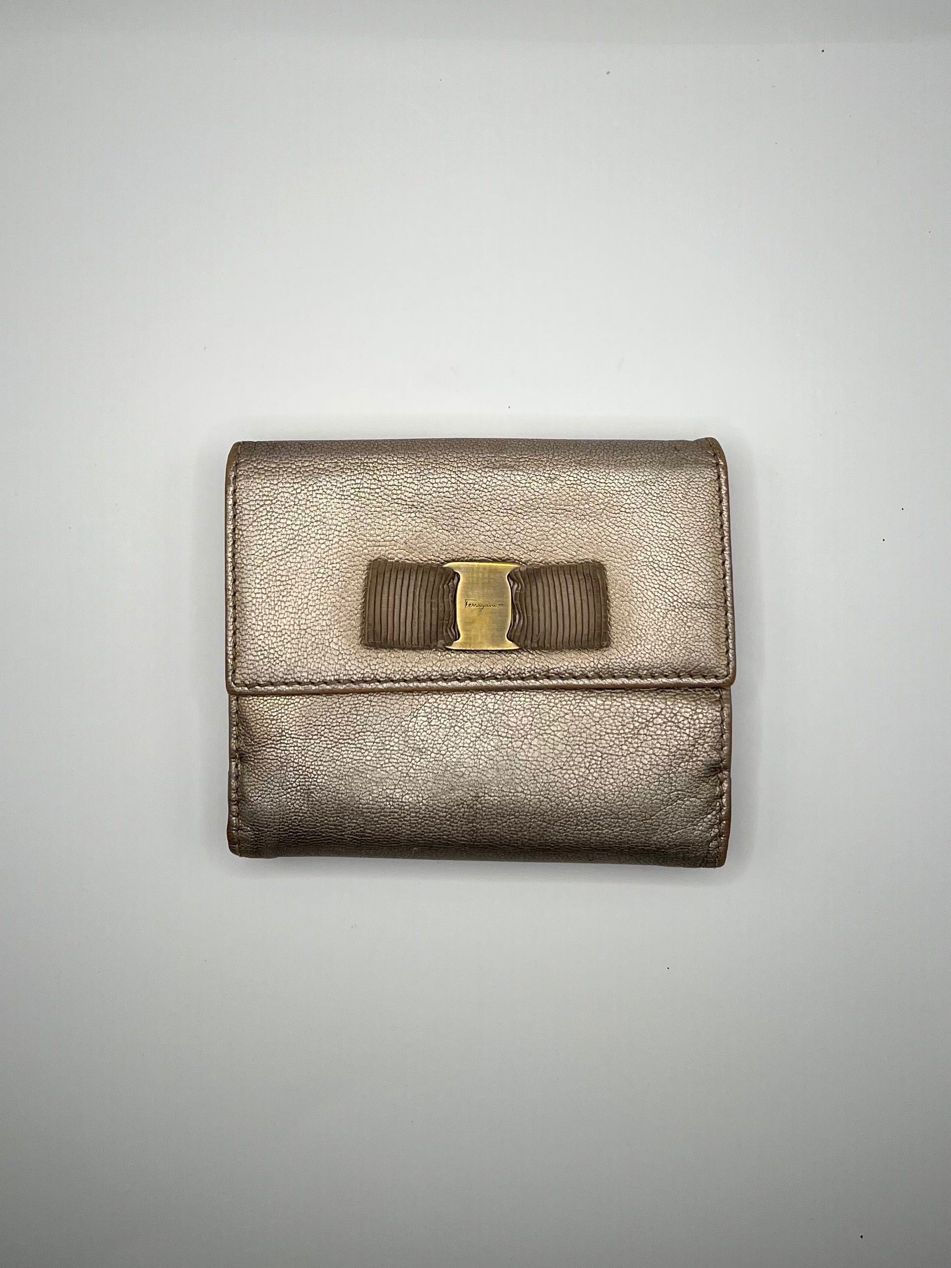 Salvatore Ferragamo Vara Bow Metallic Leather Wallet