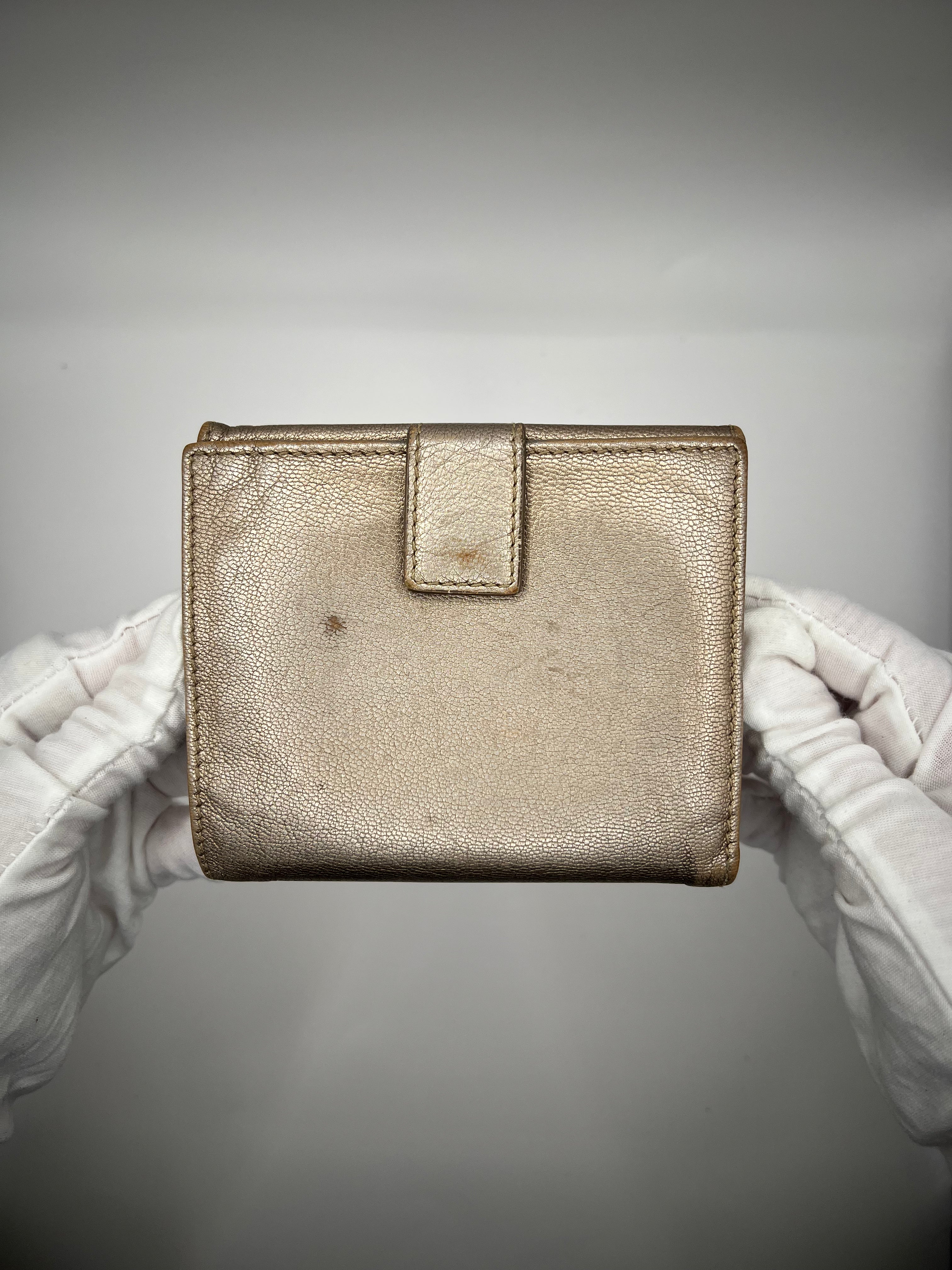 Salvatore Ferragamo Vara Bow Metallic Leather Wallet