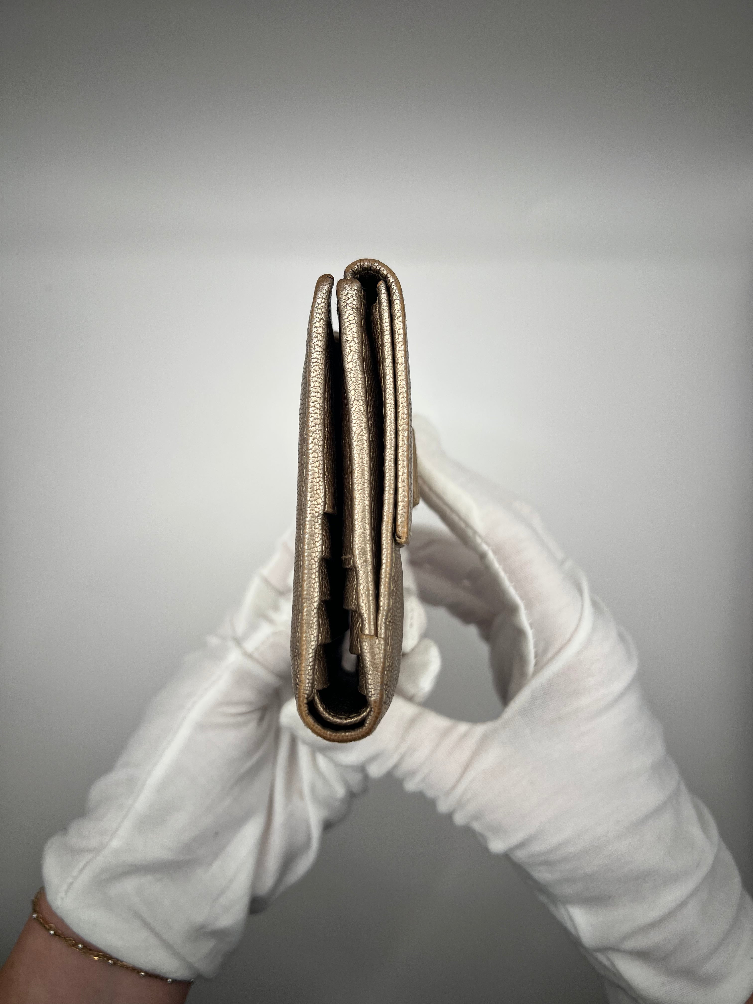 Salvatore Ferragamo Vara Bow Metallic Leather Wallet