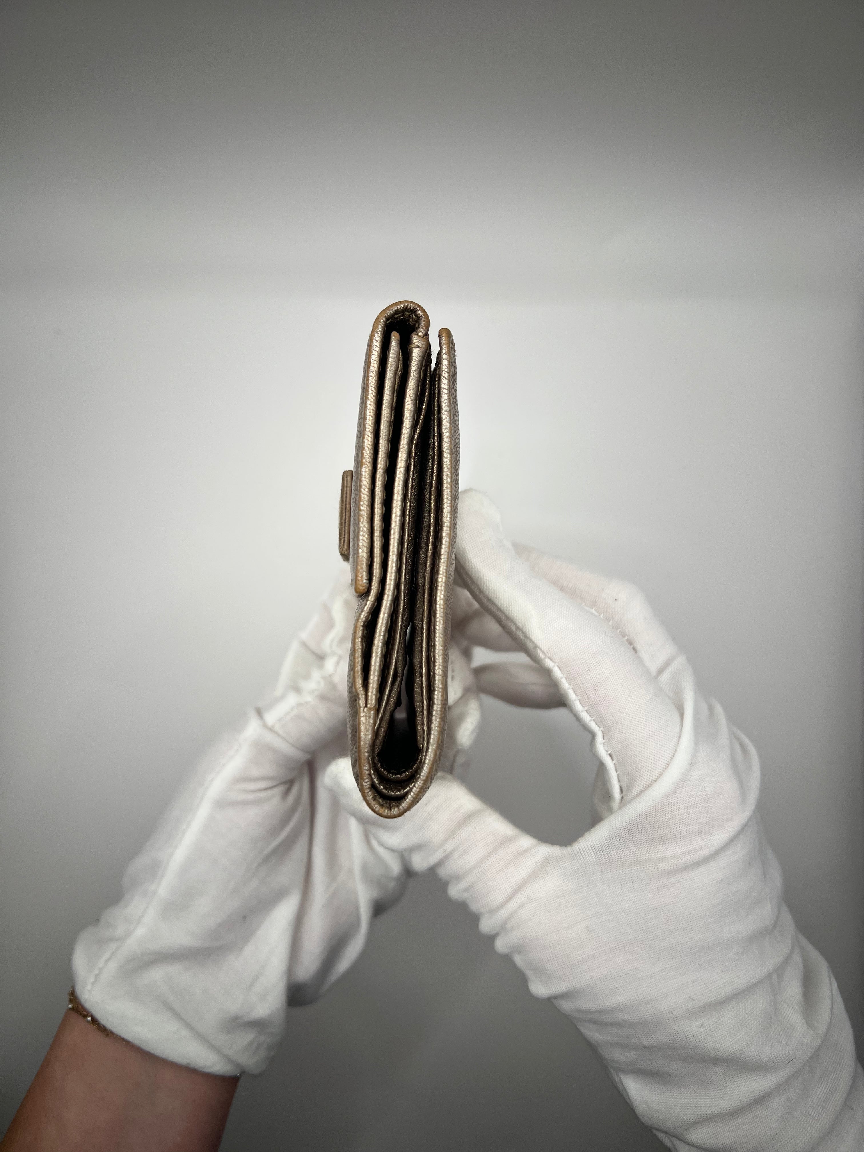Salvatore Ferragamo Vara Bow Metallic Leather Wallet