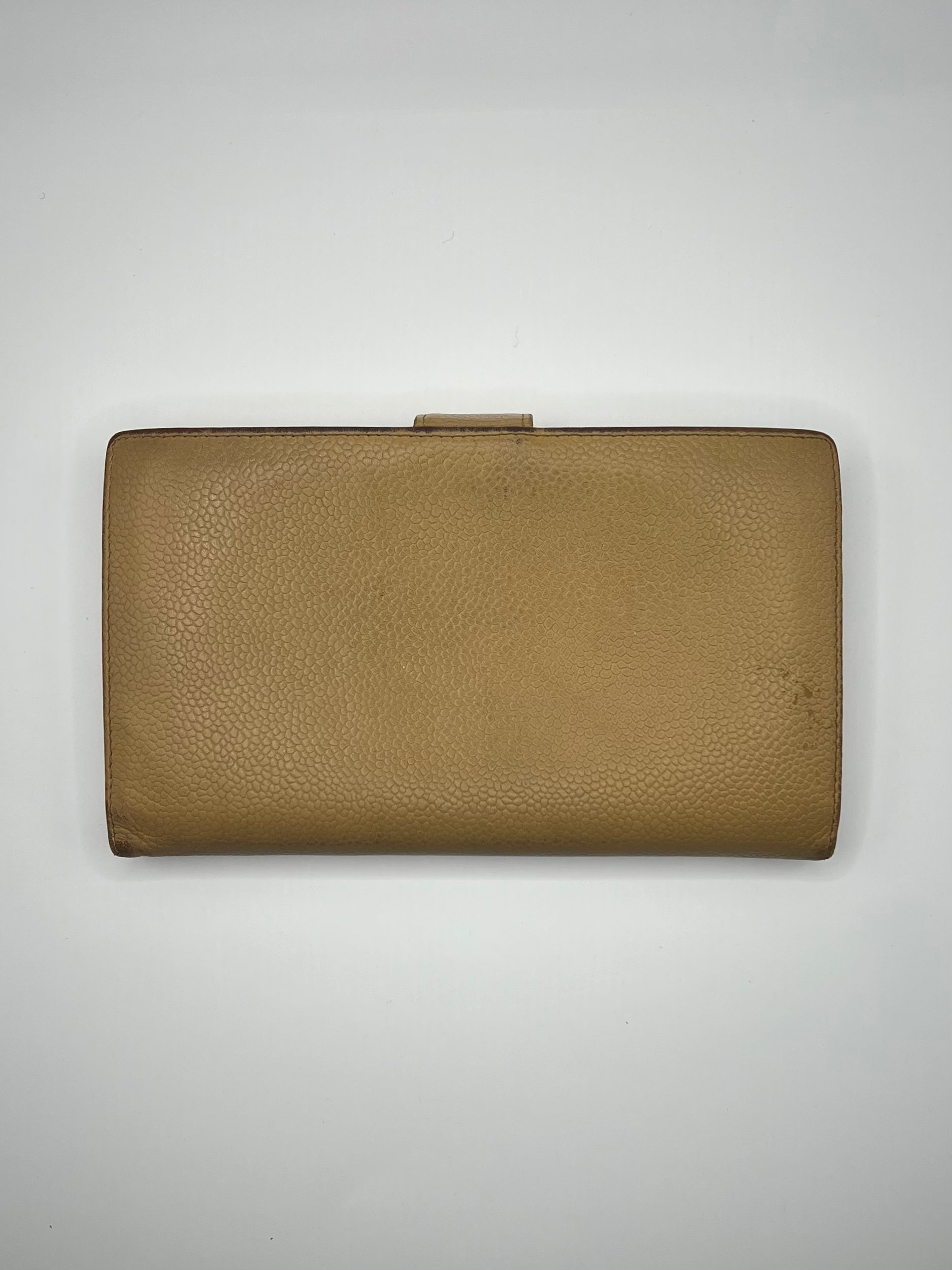 Chanel Long Wallet — Interlocking CC in Beige Caviar with Kiss-Lock Frame
