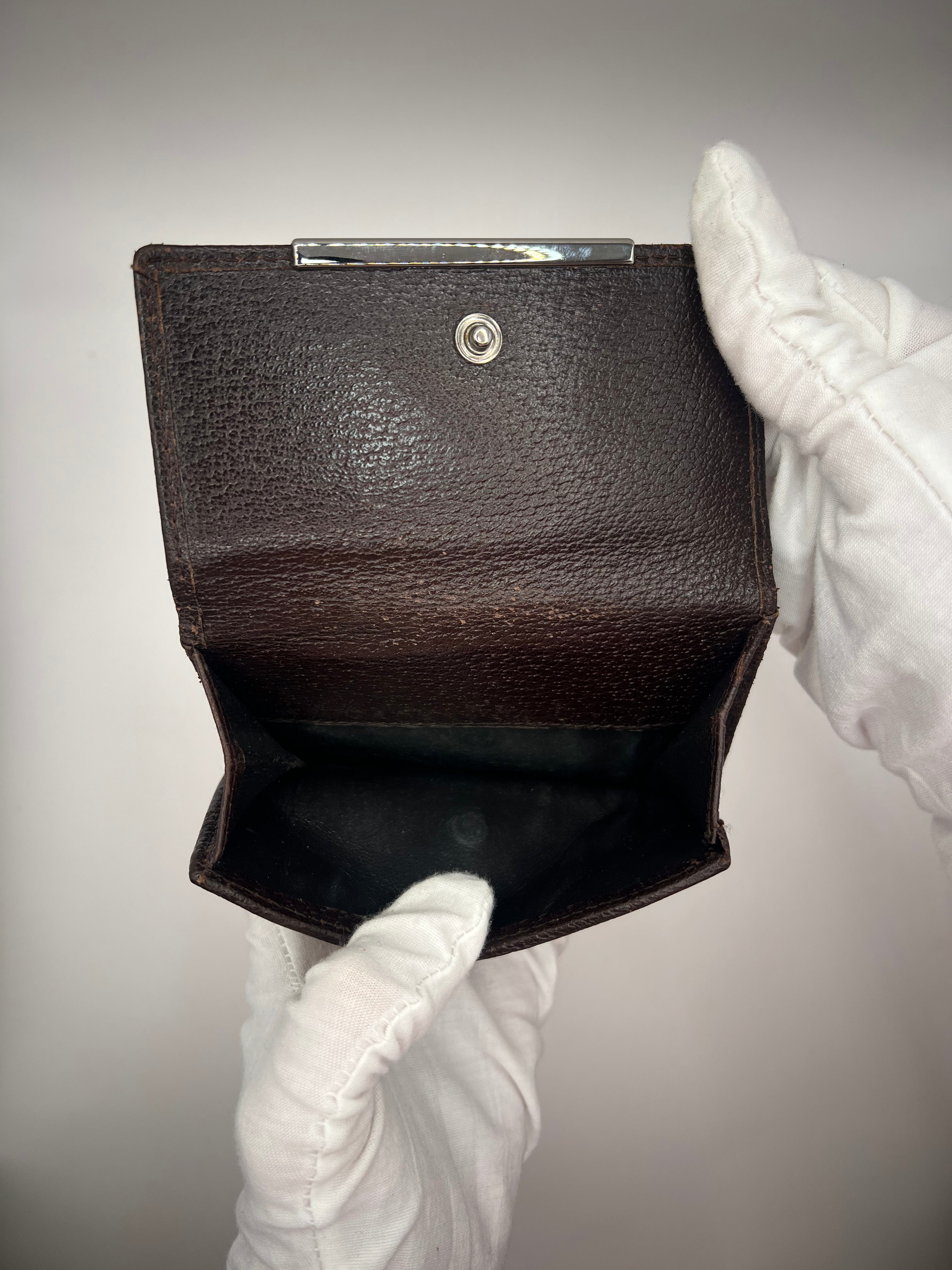 Gucci GG Supreme Canvas Bifold Wallet with Silver Logo Bar