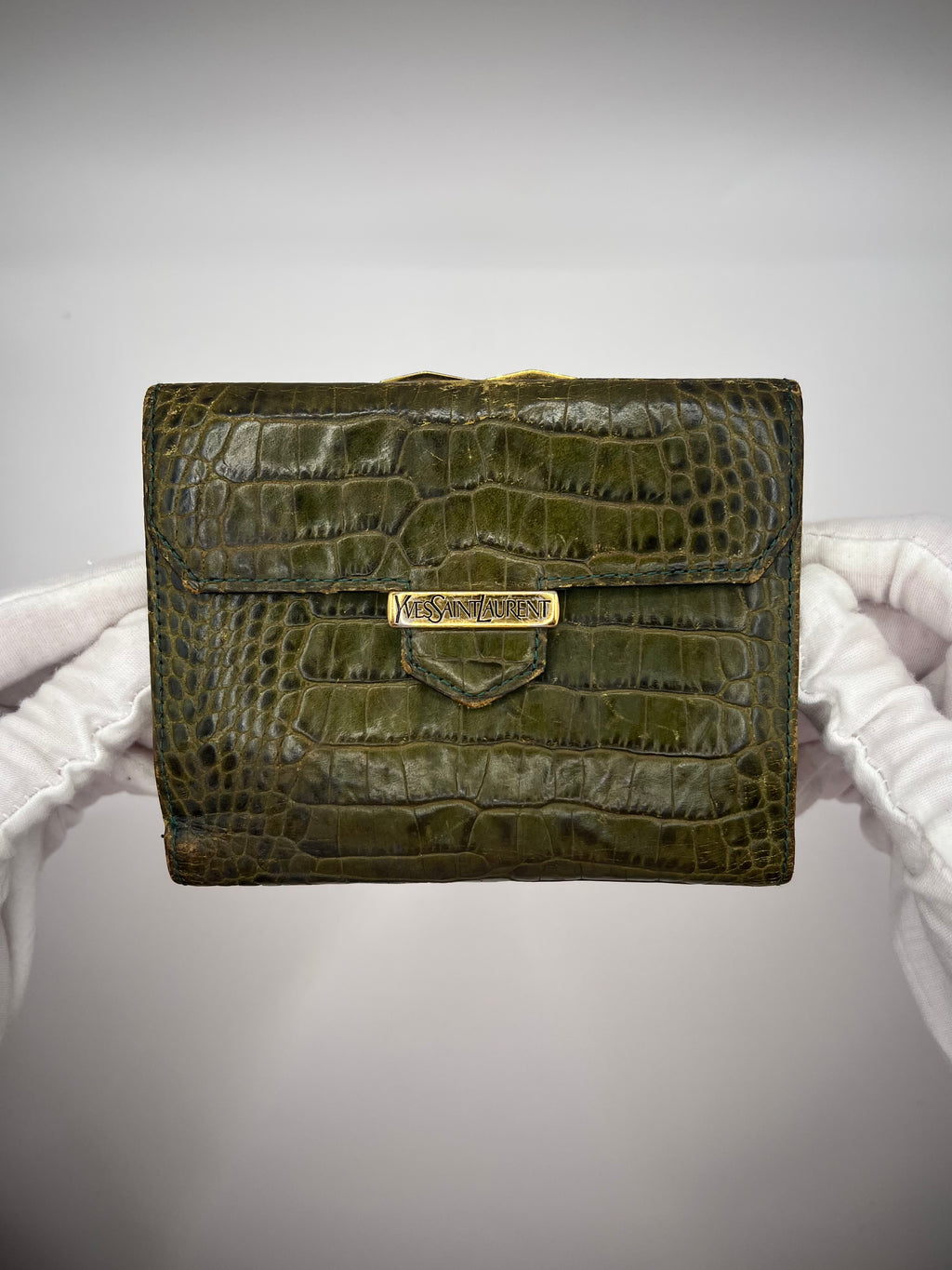 Yves Saint Laurent Olive Crocodile-Embossed Leather wallet